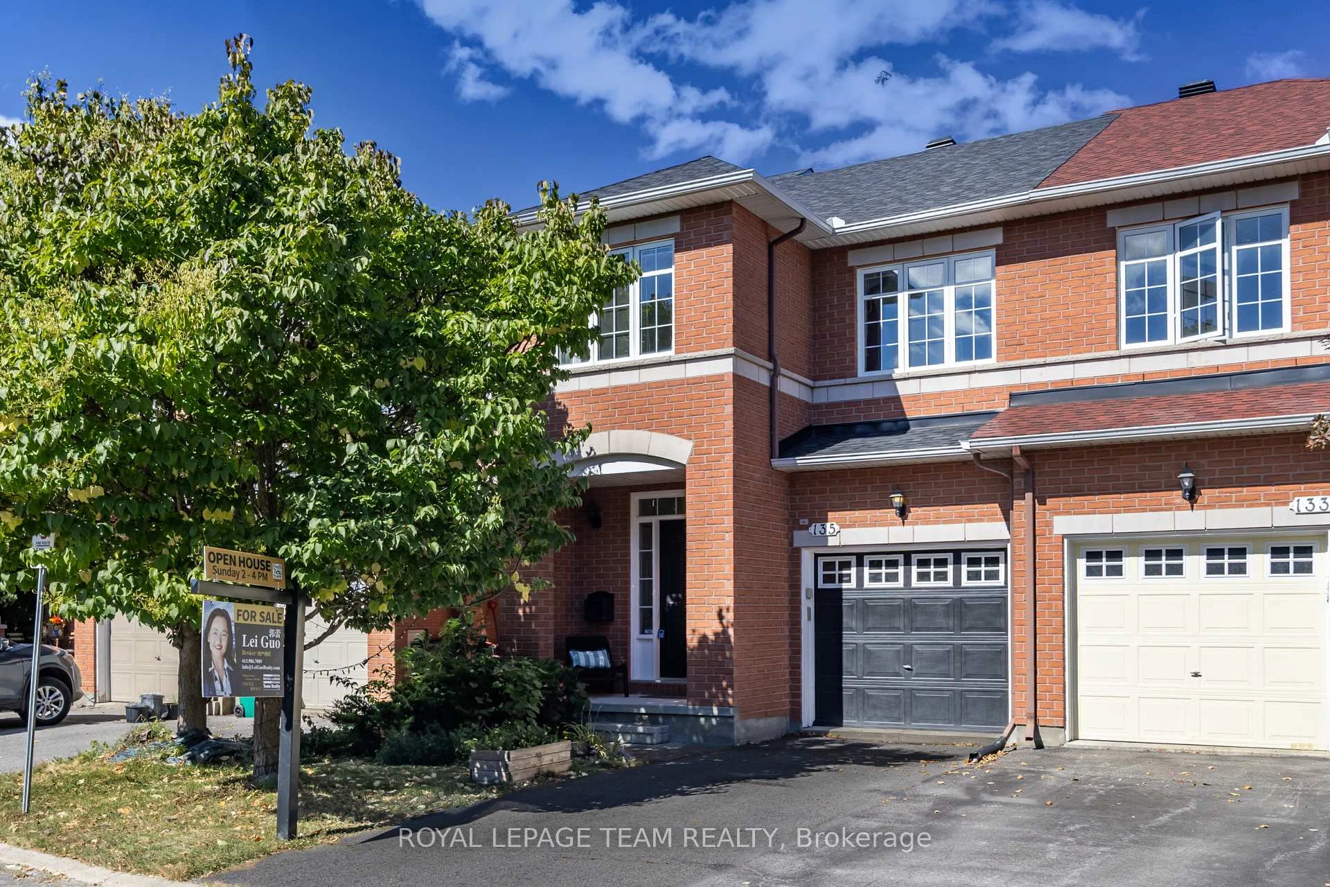 Photo 4 of 135 Gatespark Private, Ottawa, Kanata - Kanata Lakes/Heritage Hills — HOMEH
