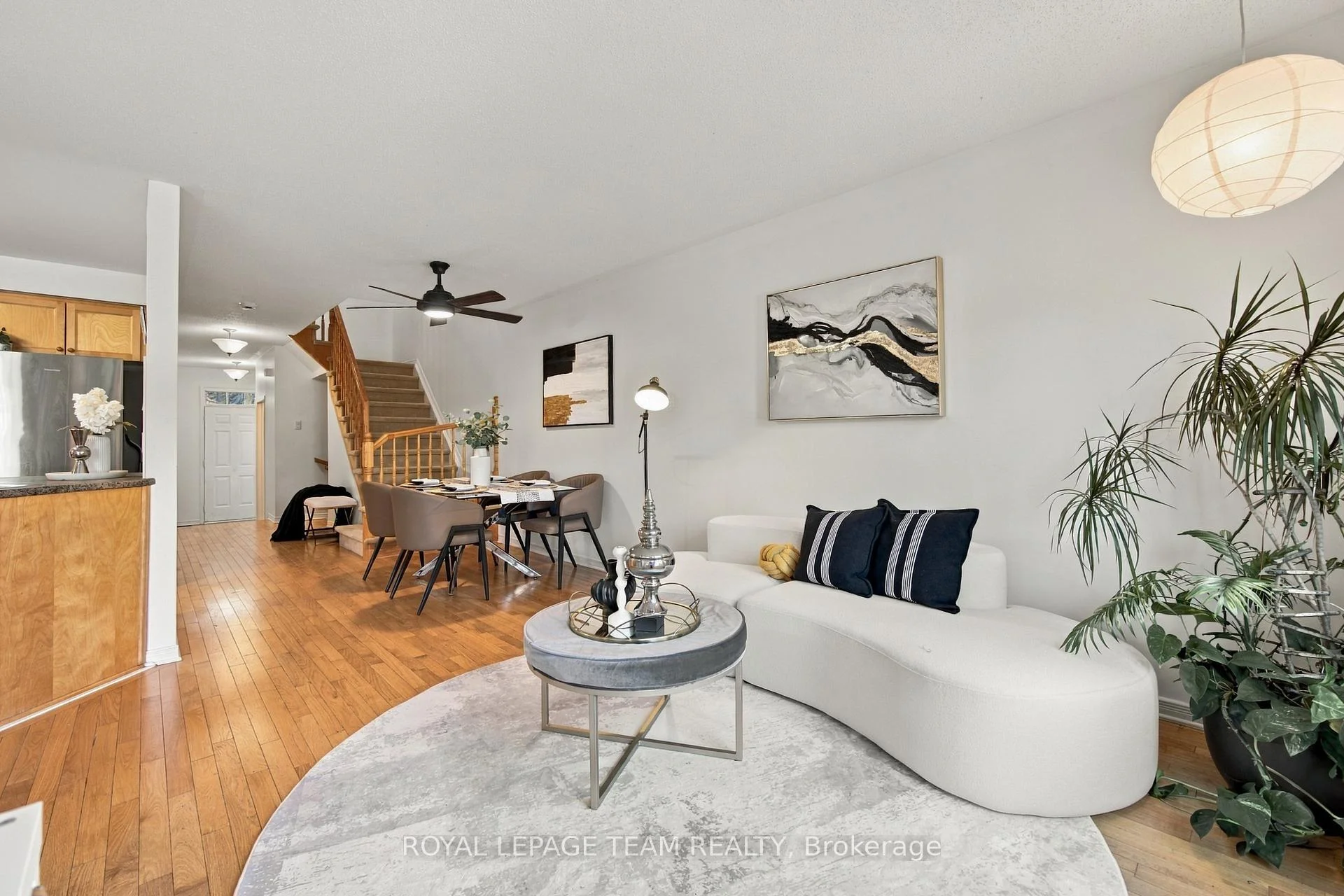 Photo 35 of 135 Gatespark Private, Ottawa, Kanata - Kanata Lakes/Heritage Hills — HOMEH