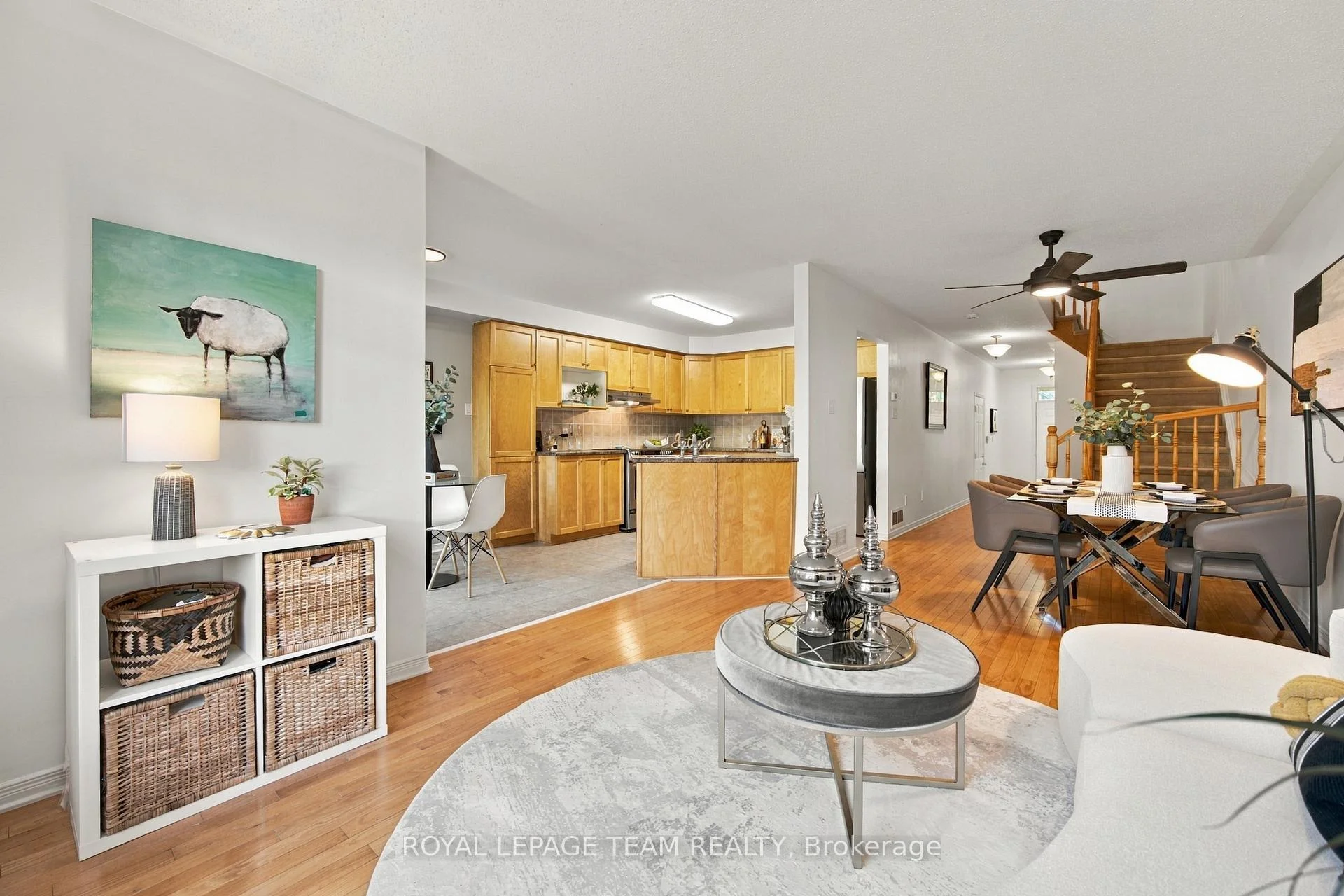 Photo 39 of 135 Gatespark Private, Ottawa, Kanata - Kanata Lakes/Heritage Hills — HOMEH