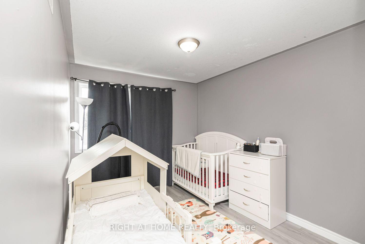 Photo 23 of 42 Saturn Road, Port Colborne, Main Street — HOMEH