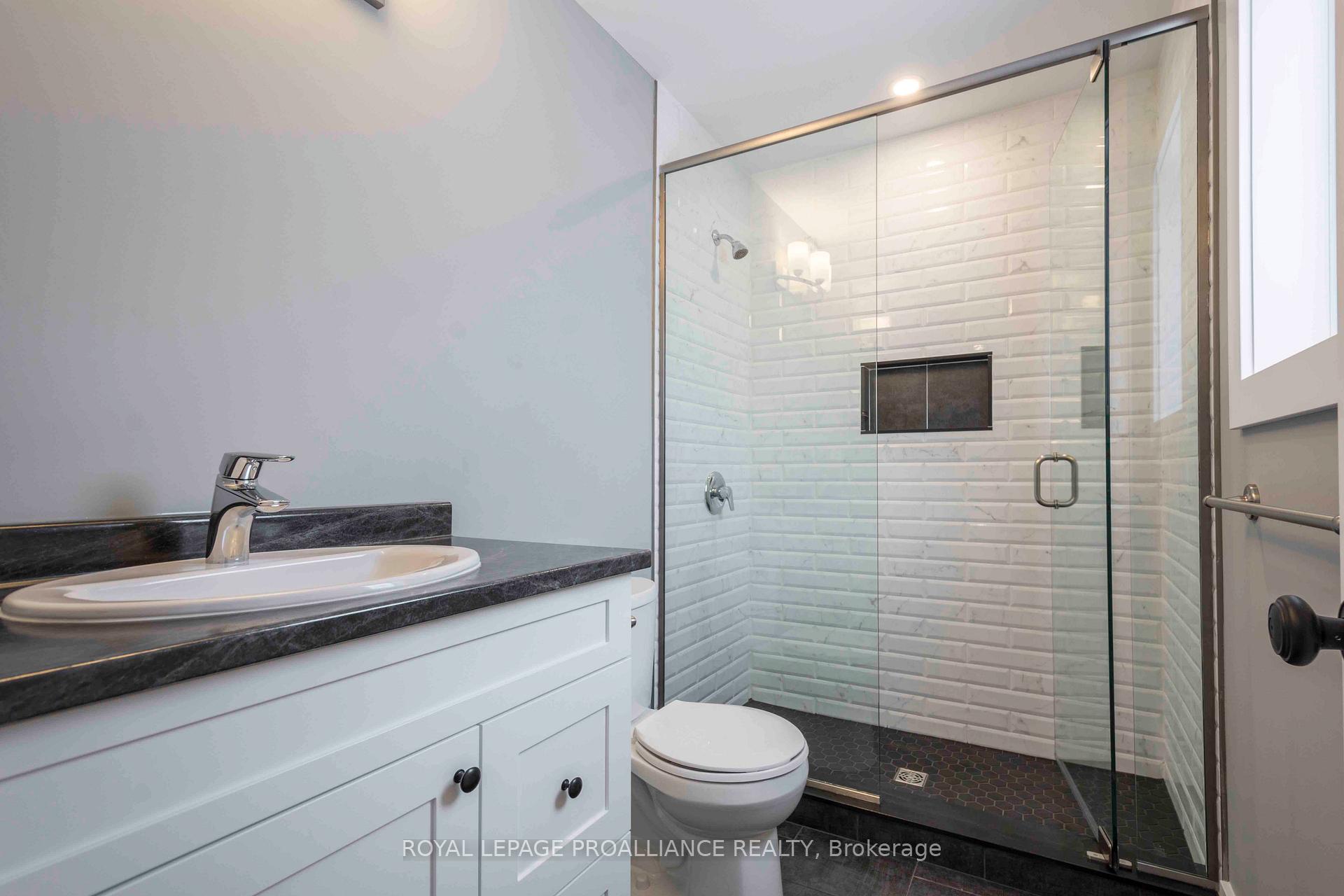 Photo 12 of 123 Farrington Crescent, Prince Edward County, Picton Ward — HOMEH