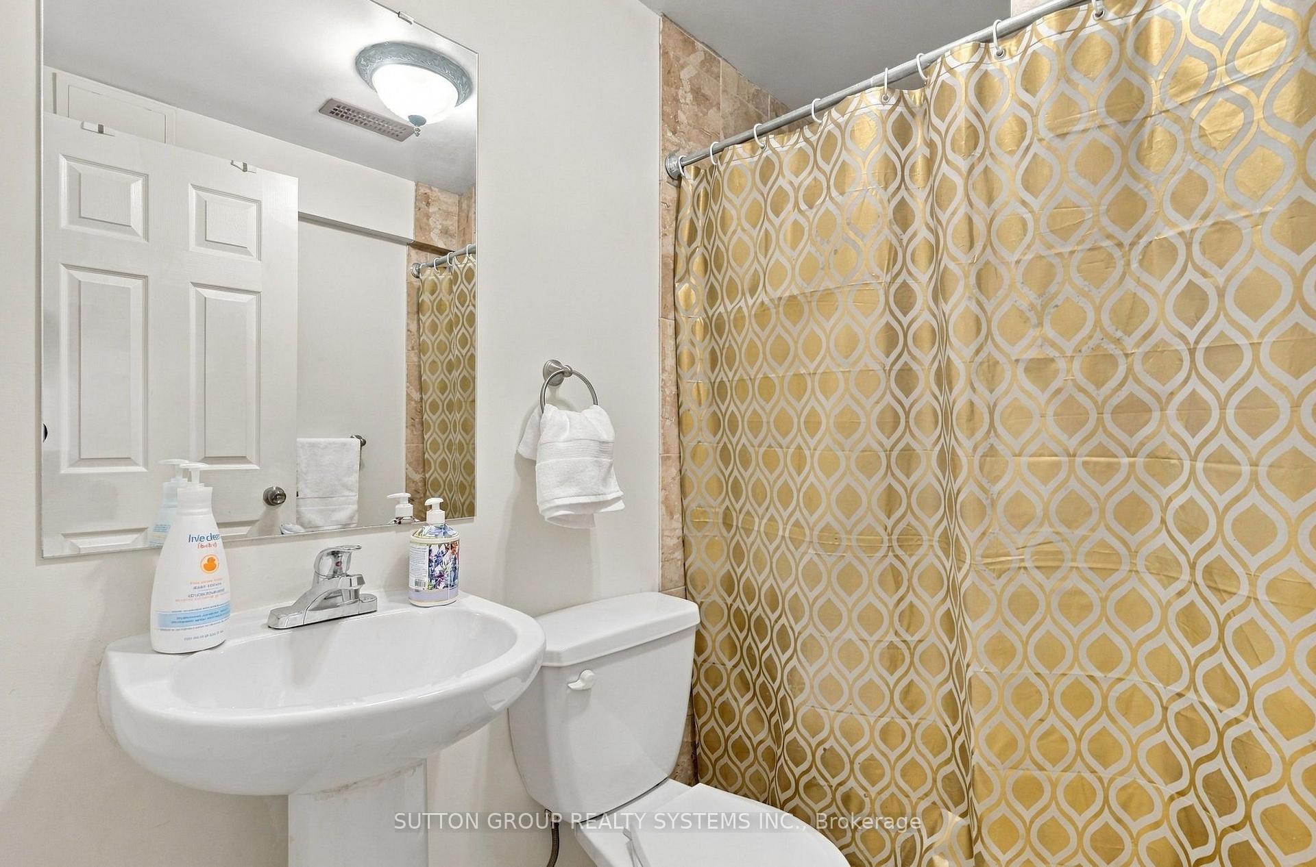 Photo 26 of 120 Tarragona Boulevard, Toronto, Junction Area — HOMEH