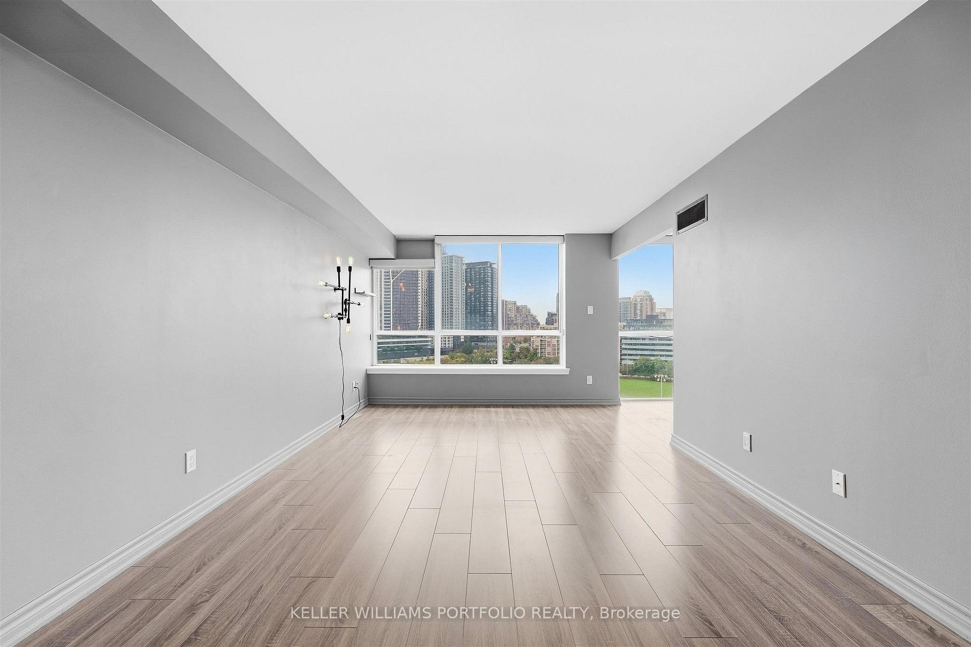Photo 7 of Unit 1111, 801 King Street W, Toronto, Niagara — HOMEH