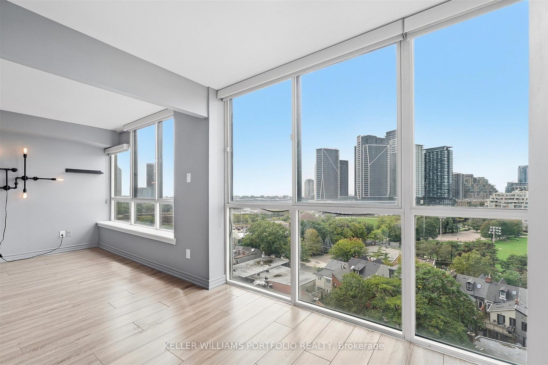 Photo 10 of Unit 1111, 801 King Street W, Toronto, Niagara — HOMEH