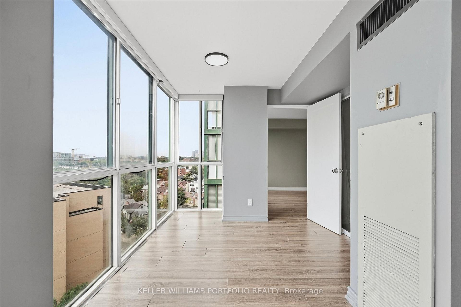 Photo 13 of Unit 1111, 801 King Street W, Toronto, Niagara — HOMEH