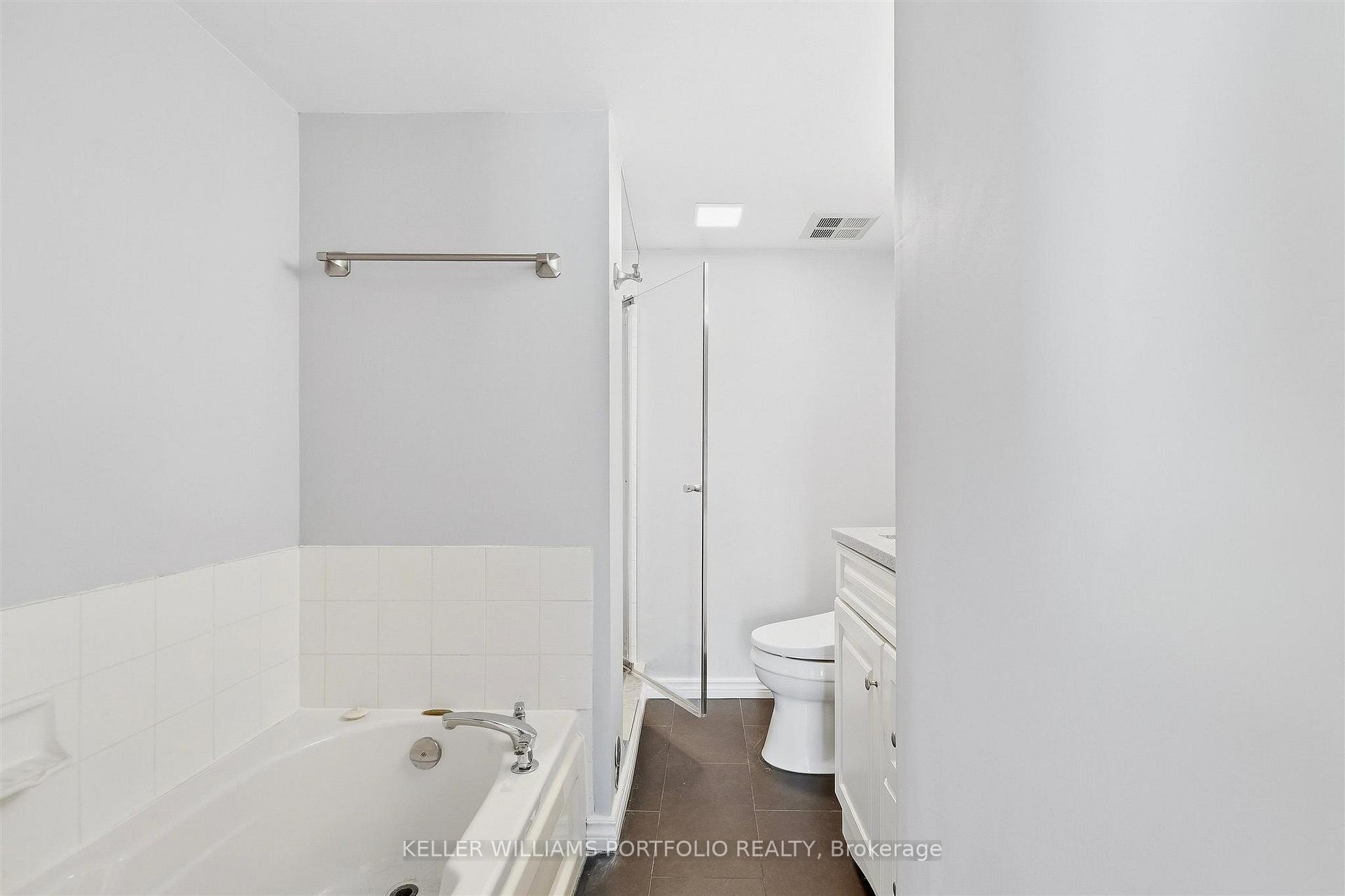 Photo 21 of Unit 1111, 801 King Street W, Toronto, Niagara — HOMEH