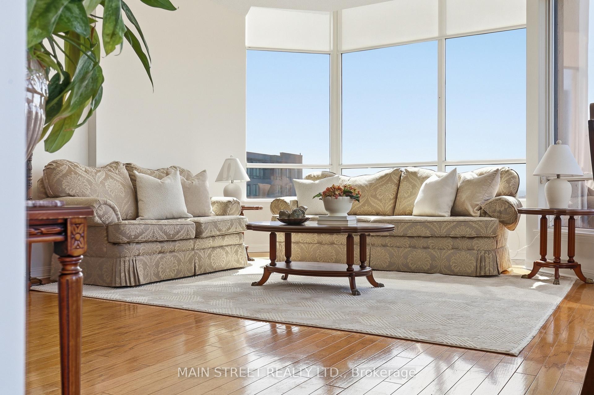 Photo 7 of Unit 1705, 110 Promenade Circle, Vaughan, Brownridge — HOMEH