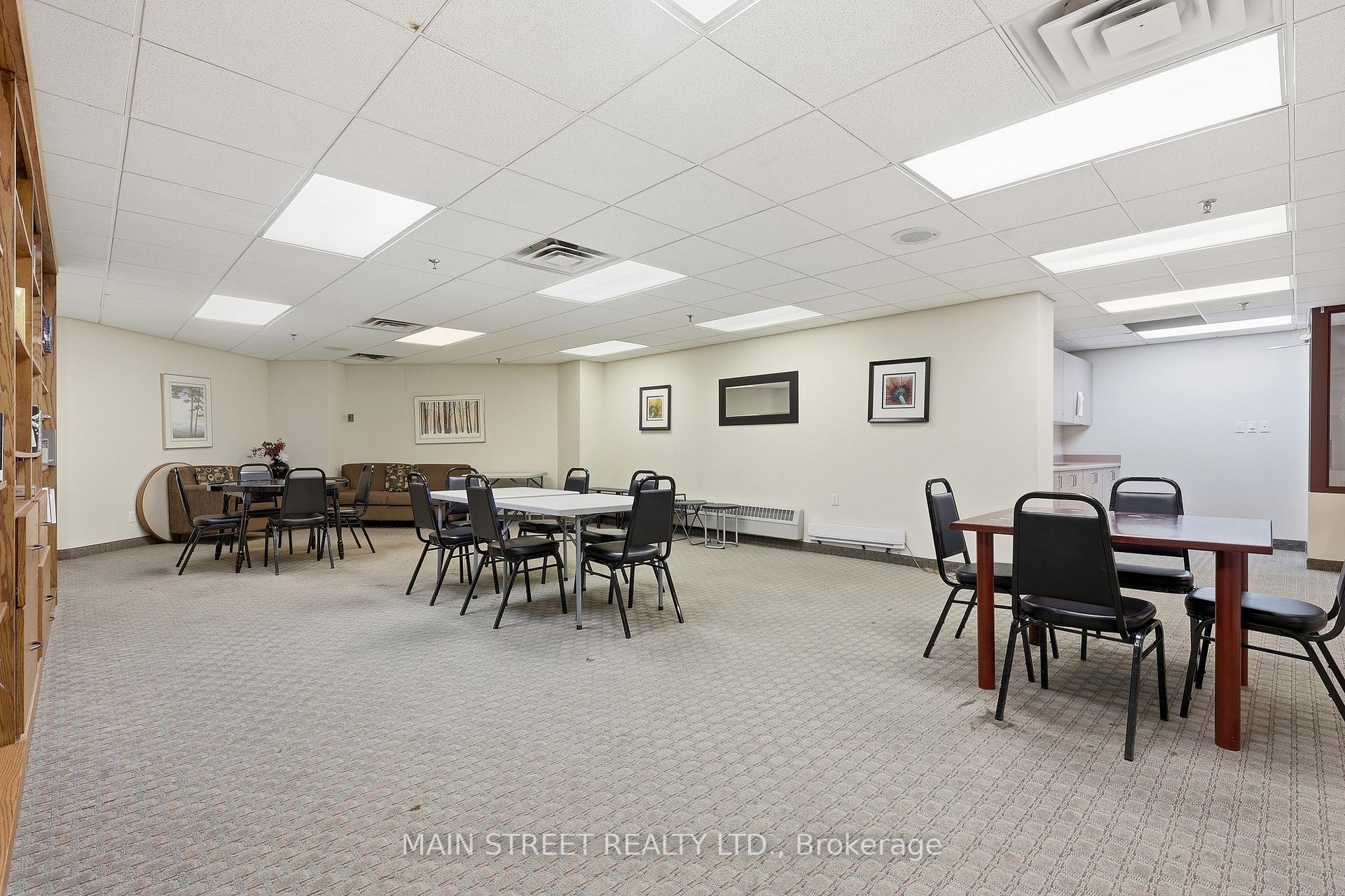 Photo 25 of Unit 1705, 110 Promenade Circle, Vaughan, Brownridge — HOMEH