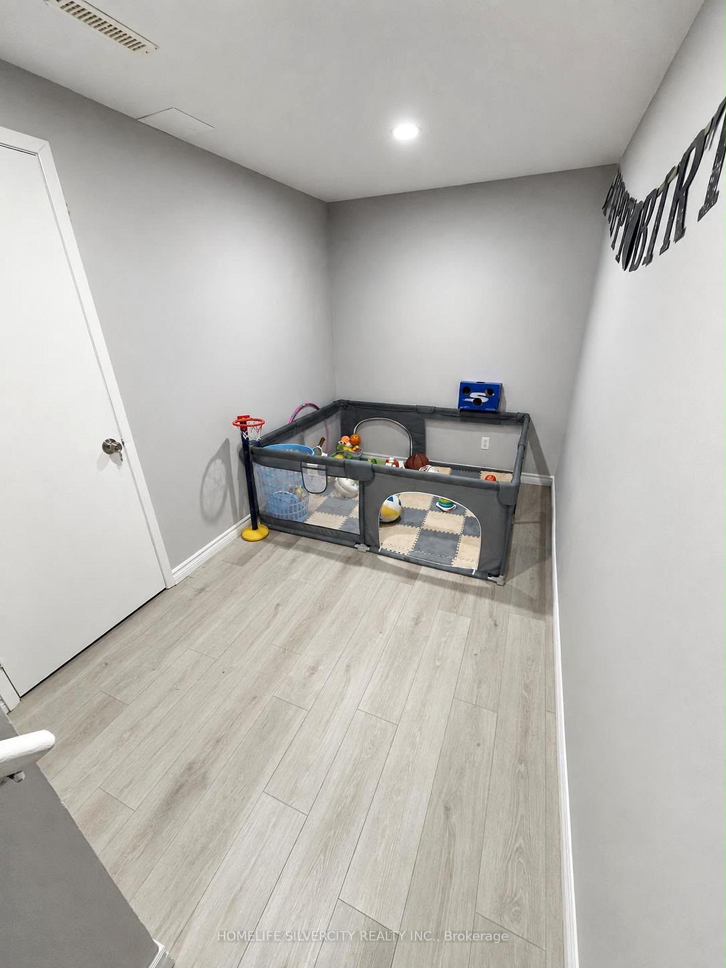 Photo 18 of Unit 2, 550 Second Street, London, East H — HOMEH