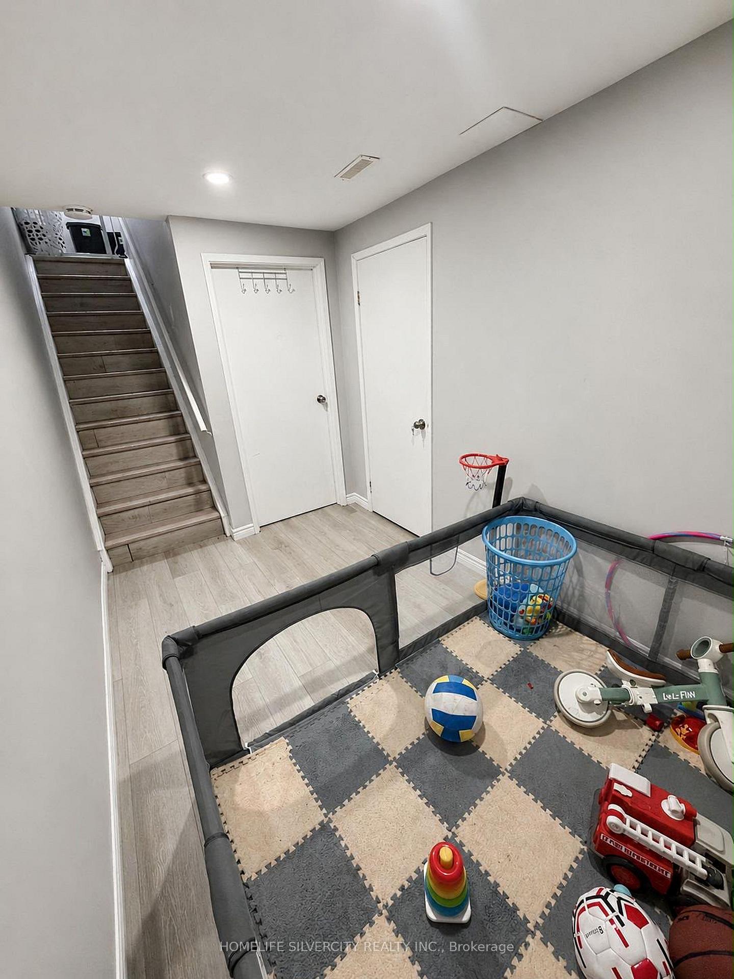 Photo 19 of Unit 2, 550 Second Street, London, East H — HOMEH