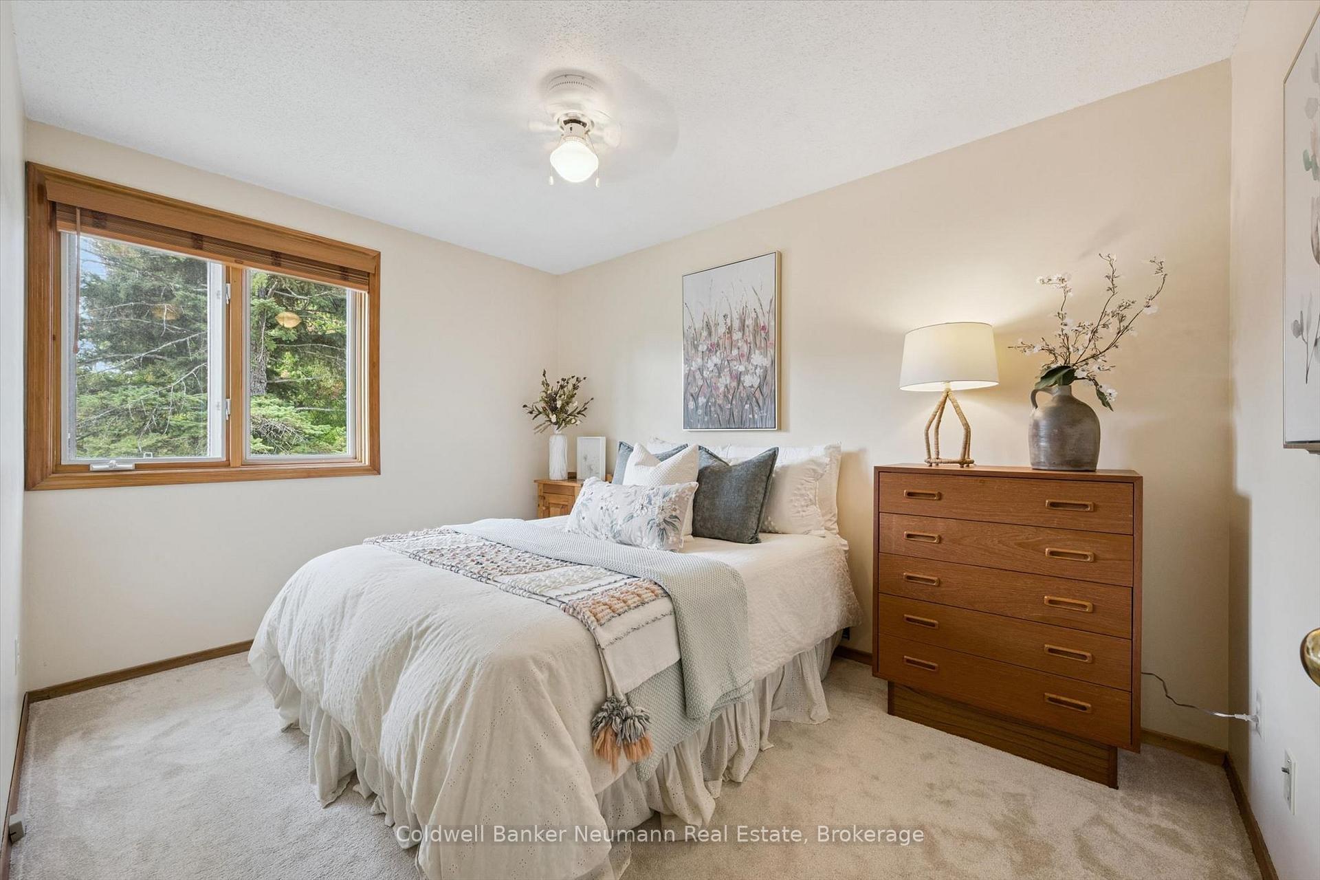 Photo 14 of 24 Briarlea Road, Guelph, Kortright West — HOMEH