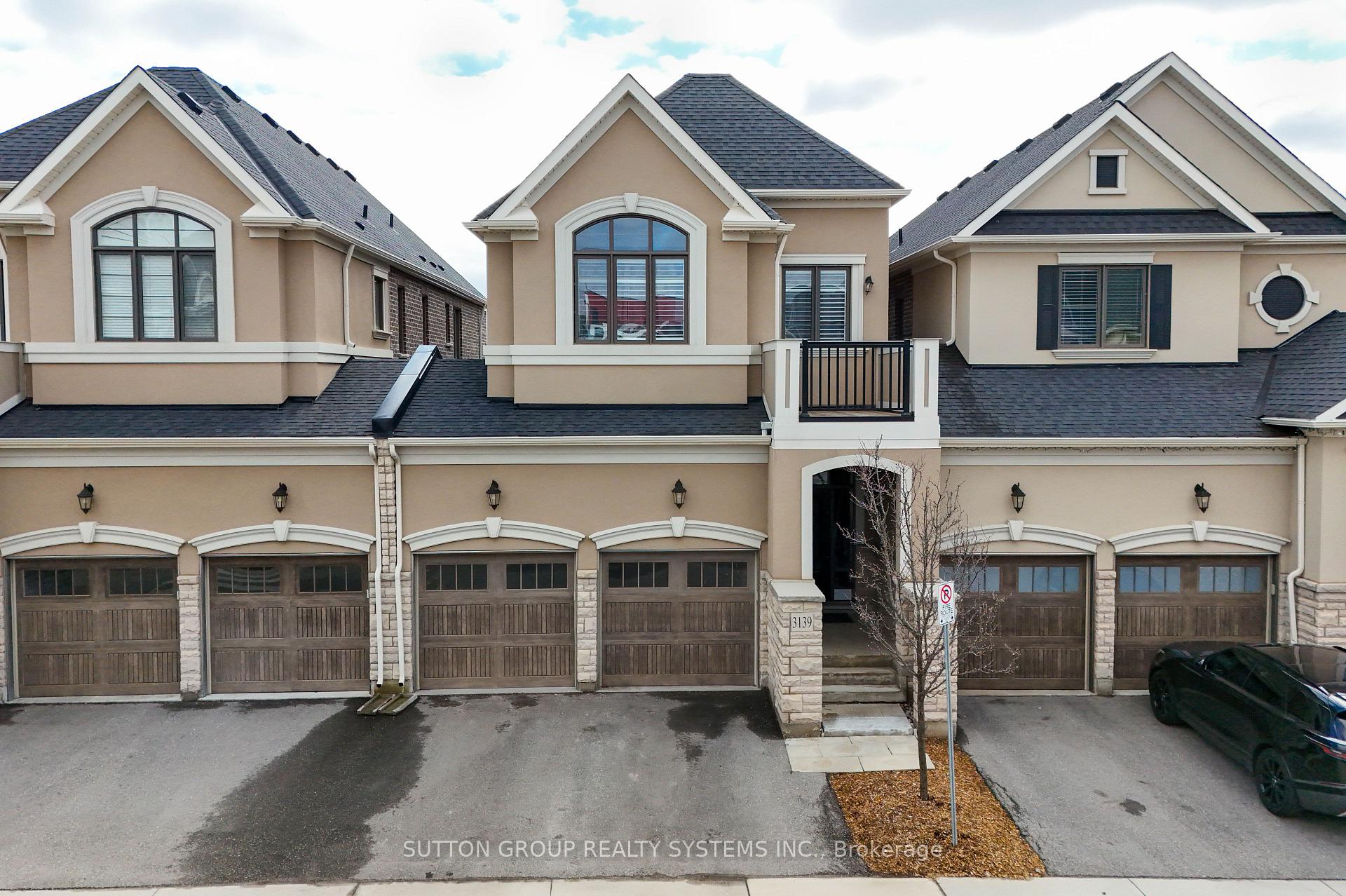 Photo of 3139 Riverpath Common