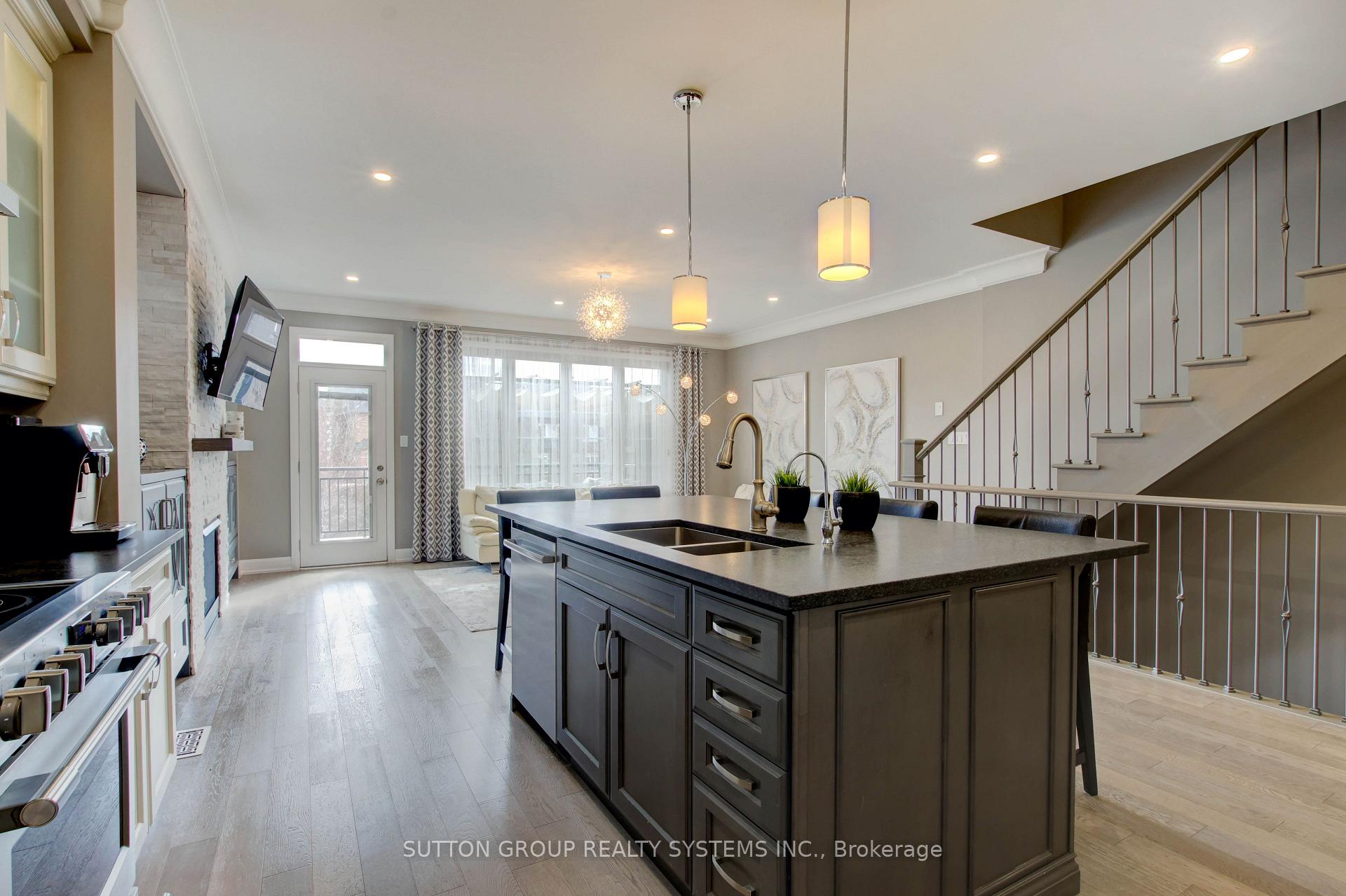 Photo 13 of 3139 Riverpath Common, Oakville, Rural Oakville — HOMEH
