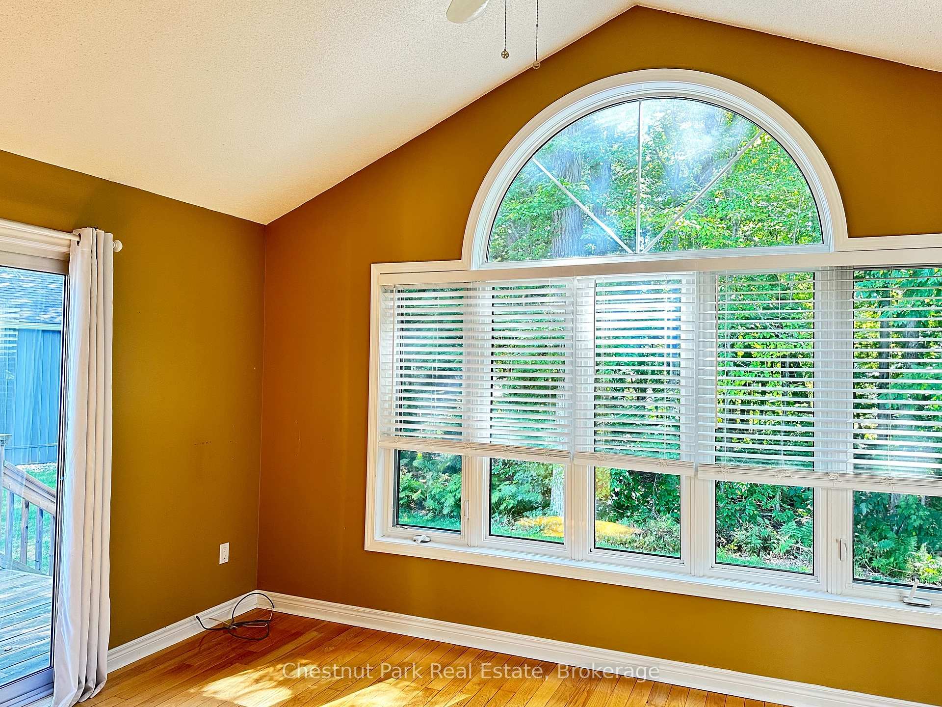 Photo 8 of 17 Stonehedge Close, Gravenhurst, Muskoka (S) — HOMEH