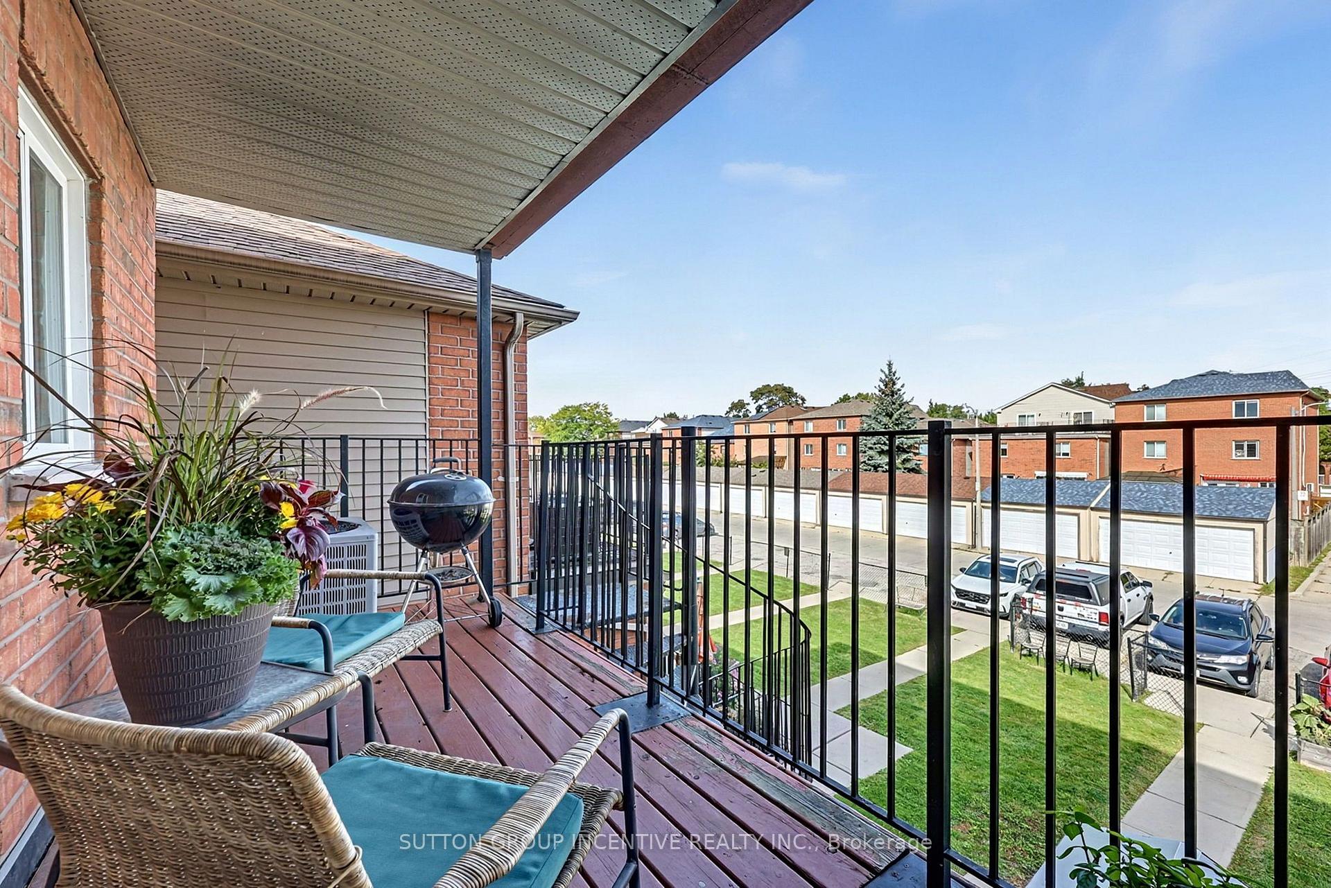 Photo 28 of 14 Connolly Street, Toronto, Weston-Pellam Park — HOMEH