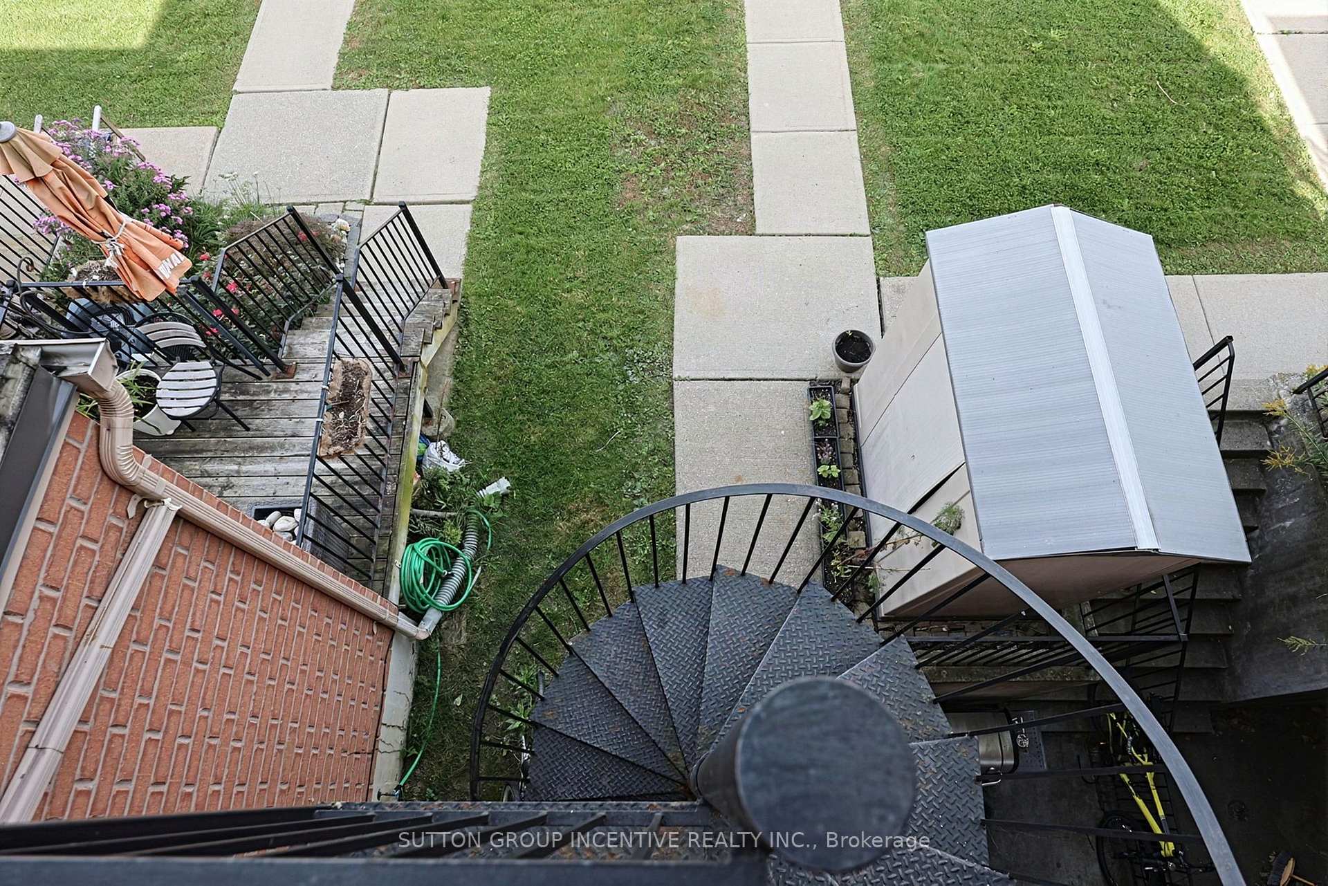 Photo 30 of 14 Connolly Street, Toronto, Weston-Pellam Park — HOMEH