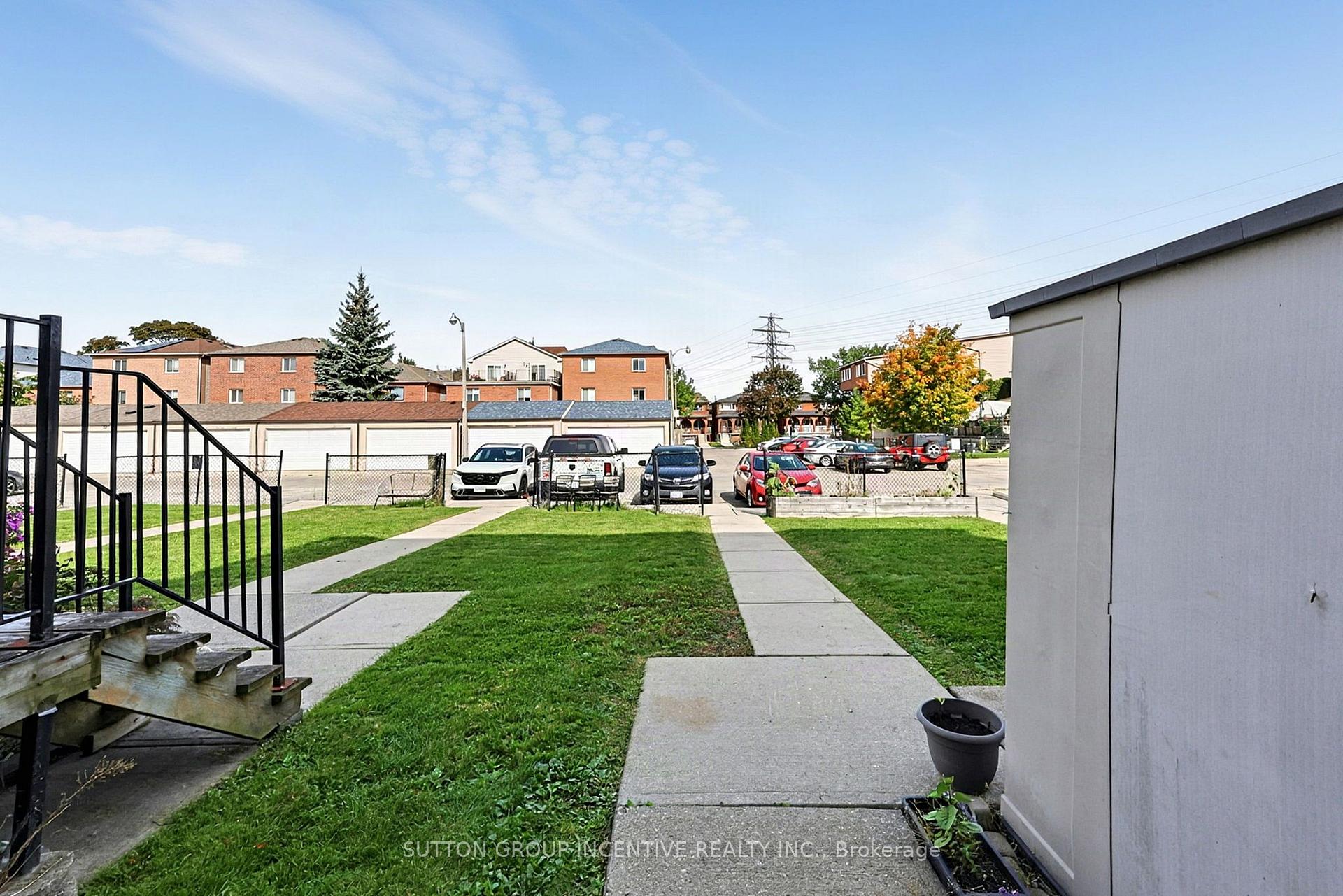 Photo 31 of 14 Connolly Street, Toronto, Weston-Pellam Park — HOMEH