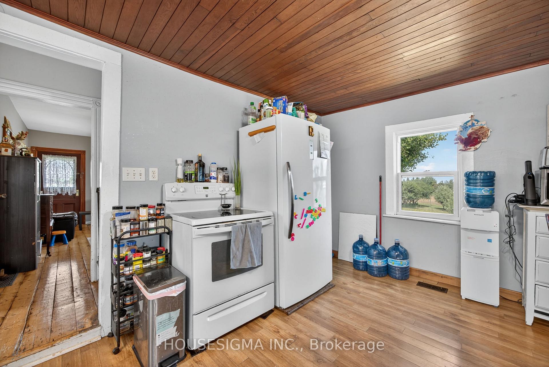 Photo 8 of 1617 42 County Road, Clearview, Rural Clearview — HOMEH