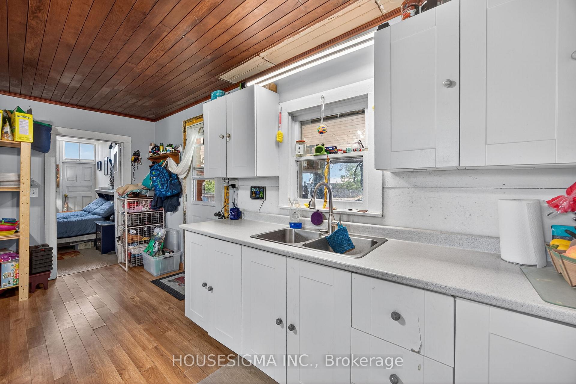 Photo 10 of 1617 42 County Road, Clearview, Rural Clearview — HOMEH