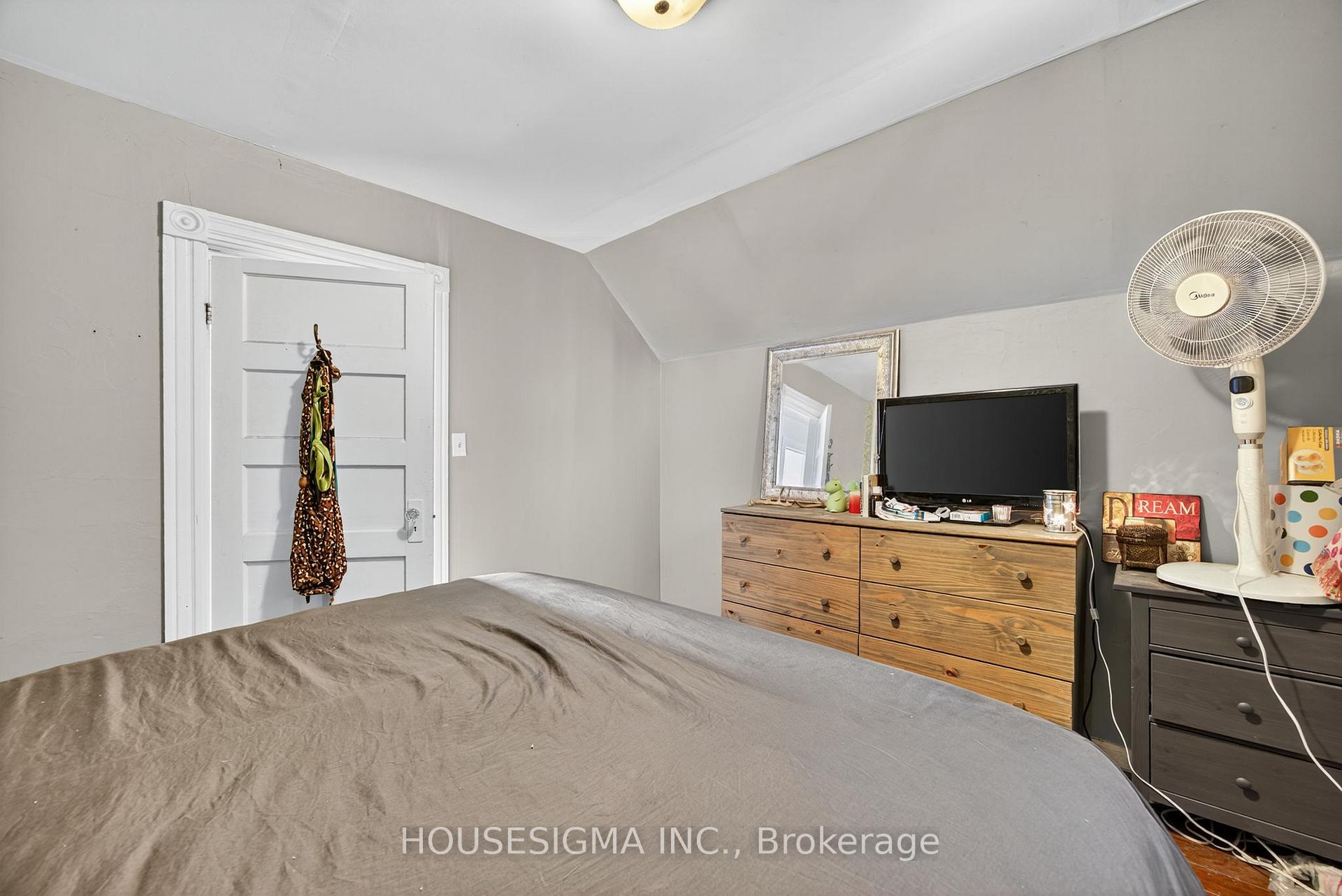 Photo 17 of 1617 42 County Road, Clearview, Rural Clearview — HOMEH