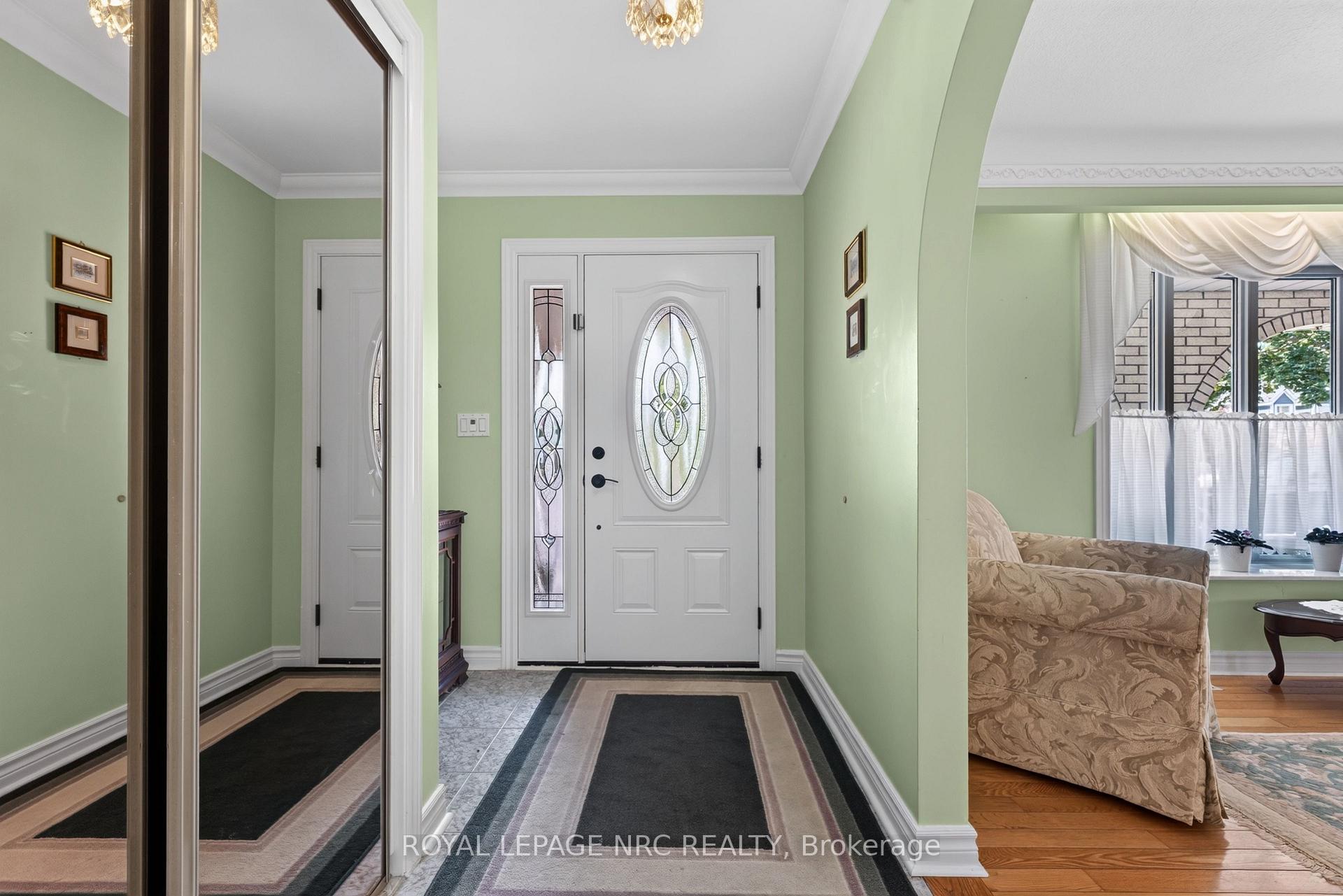 Photo 9 of 43 Brimley Crescent, St. Catharines, Lakeshore — HOMEH