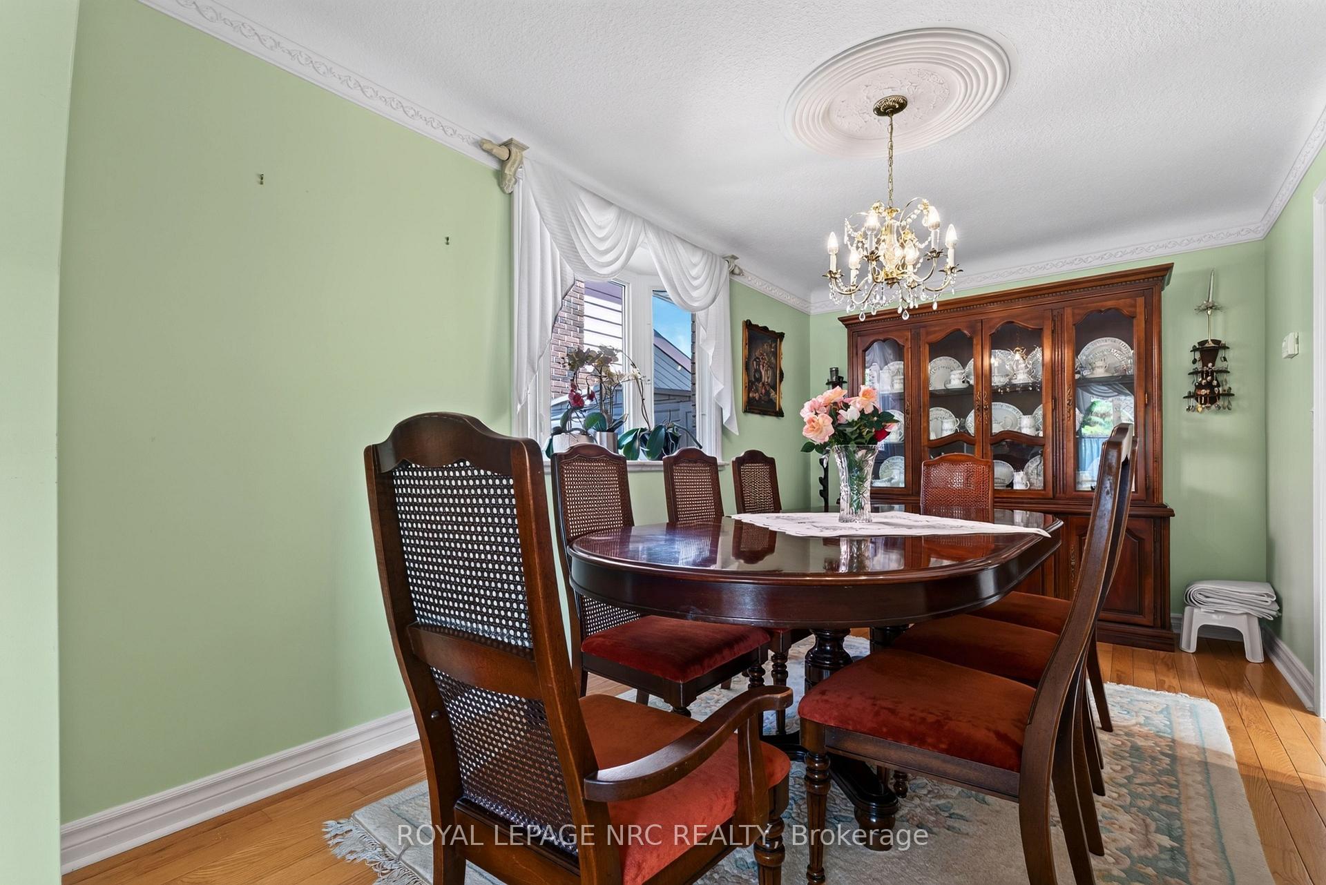 Photo 16 of 43 Brimley Crescent, St. Catharines, Lakeshore — HOMEH