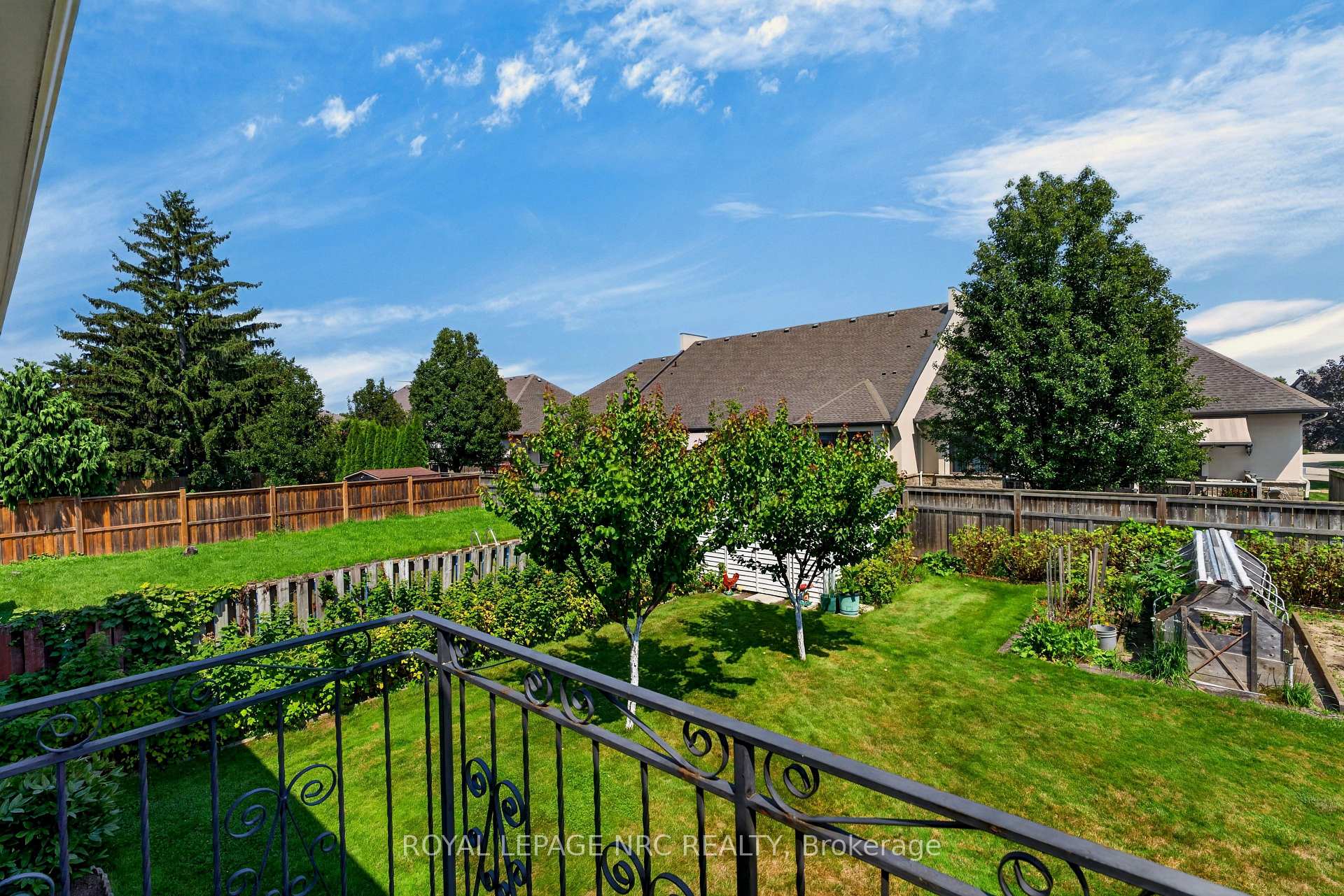 Photo 29 of 43 Brimley Crescent, St. Catharines, Lakeshore — HOMEH
