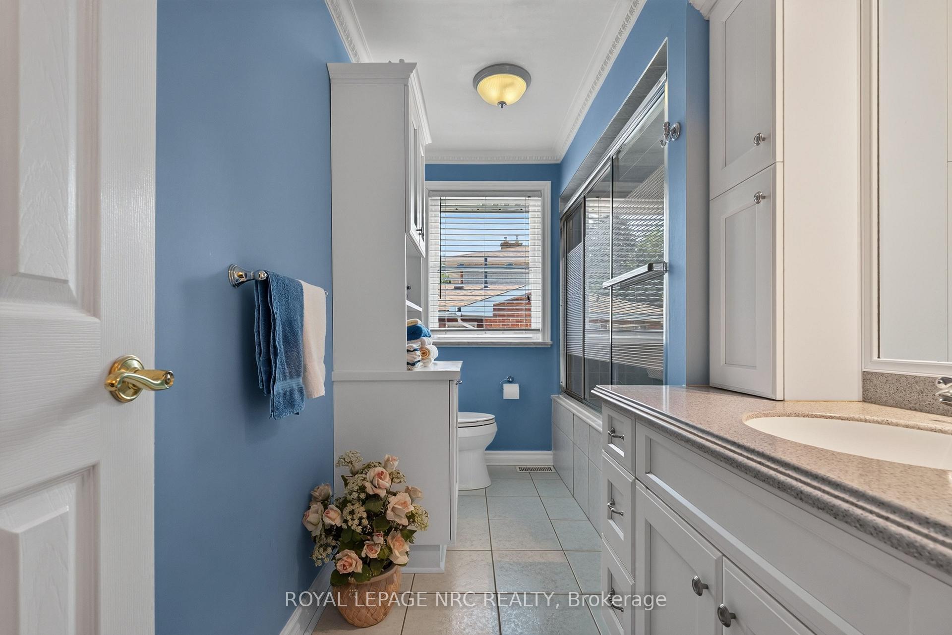 Photo 32 of 43 Brimley Crescent, St. Catharines, Lakeshore — HOMEH