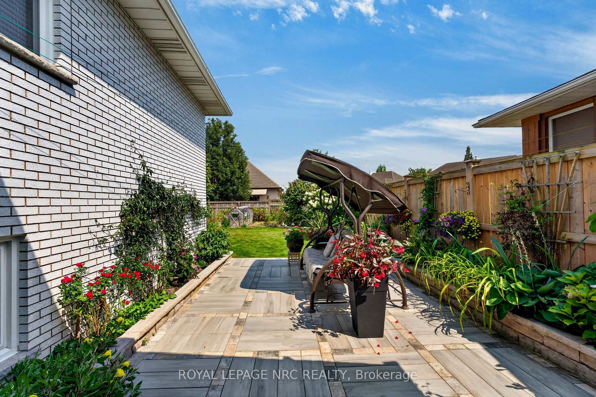 Photo 43 of 43 Brimley Crescent, St. Catharines, Lakeshore — HOMEH