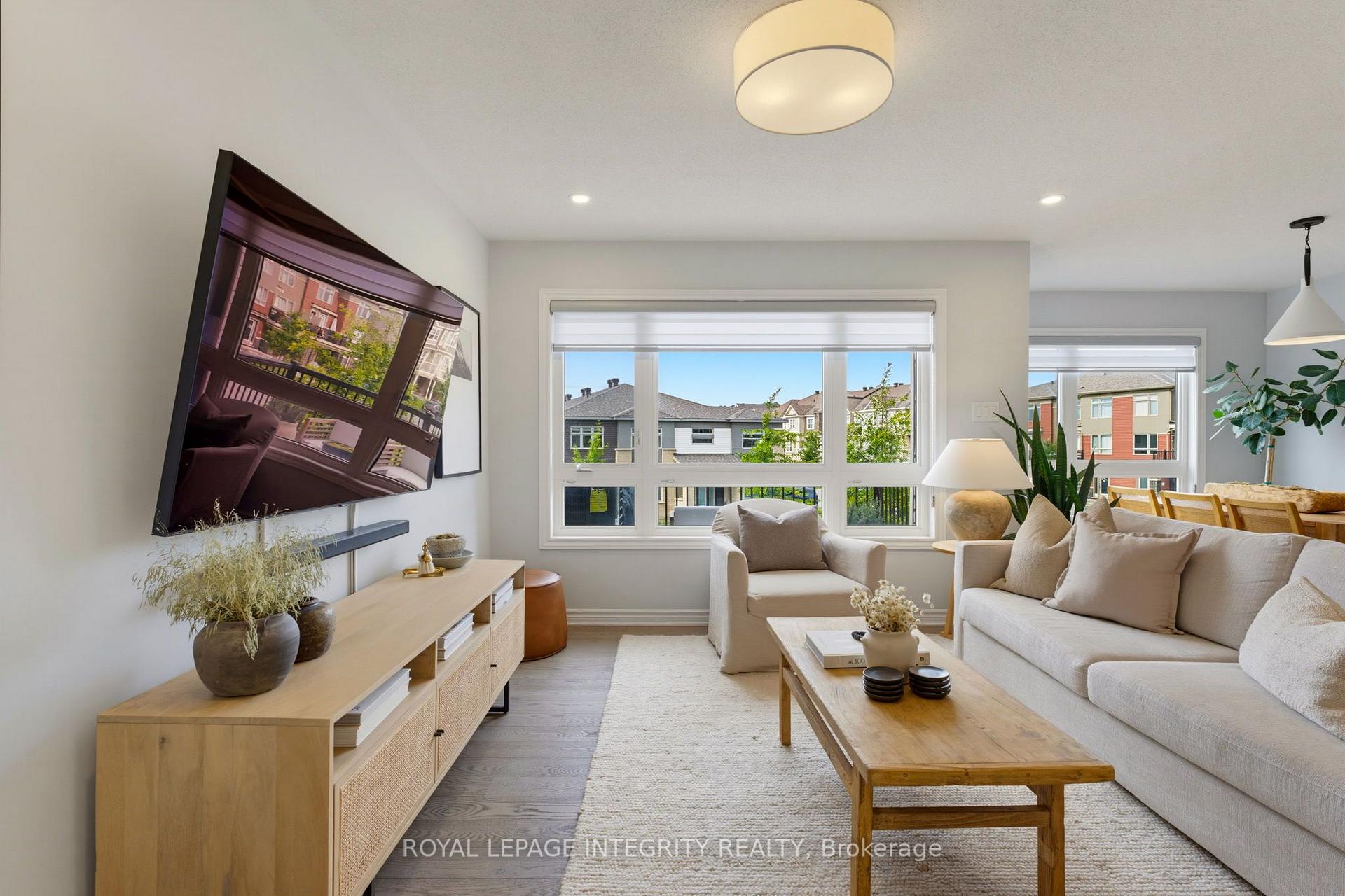Photo 15 of 66 Feathertop Lane, Ottawa, Kanata - Emerald Meadows/Trailwest — HOMEH