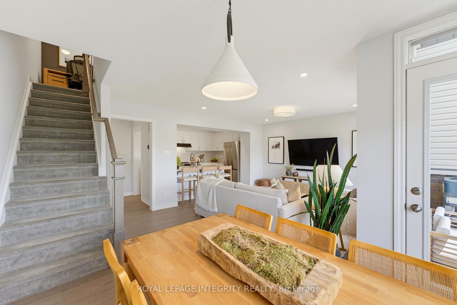Photo 23 of 66 Feathertop Lane, Ottawa, Kanata - Emerald Meadows/Trailwest — HOMEH