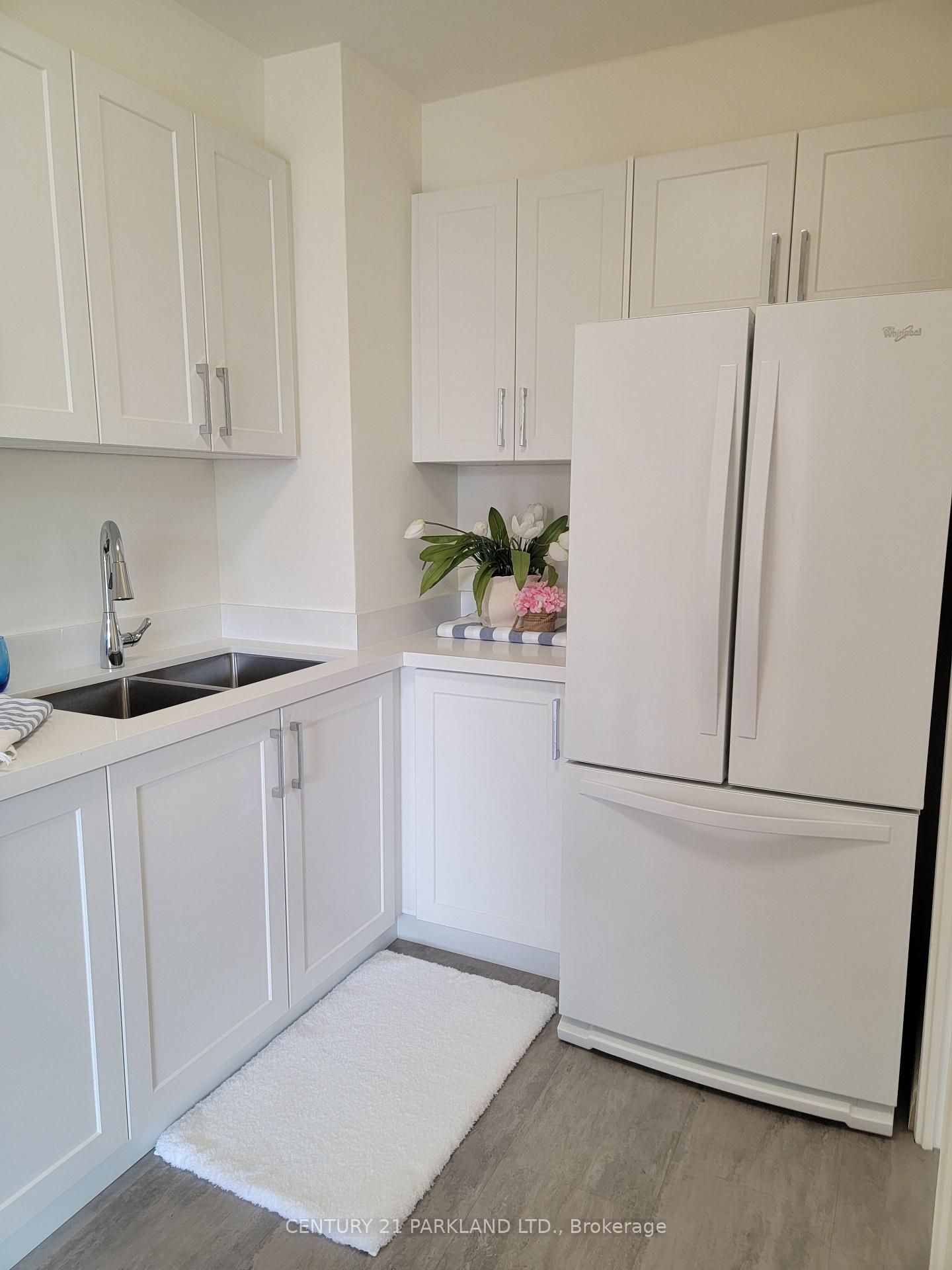 Photo 7 of Unit #215, 5 Massey Square, Toronto, Crescent Town — HOMEH