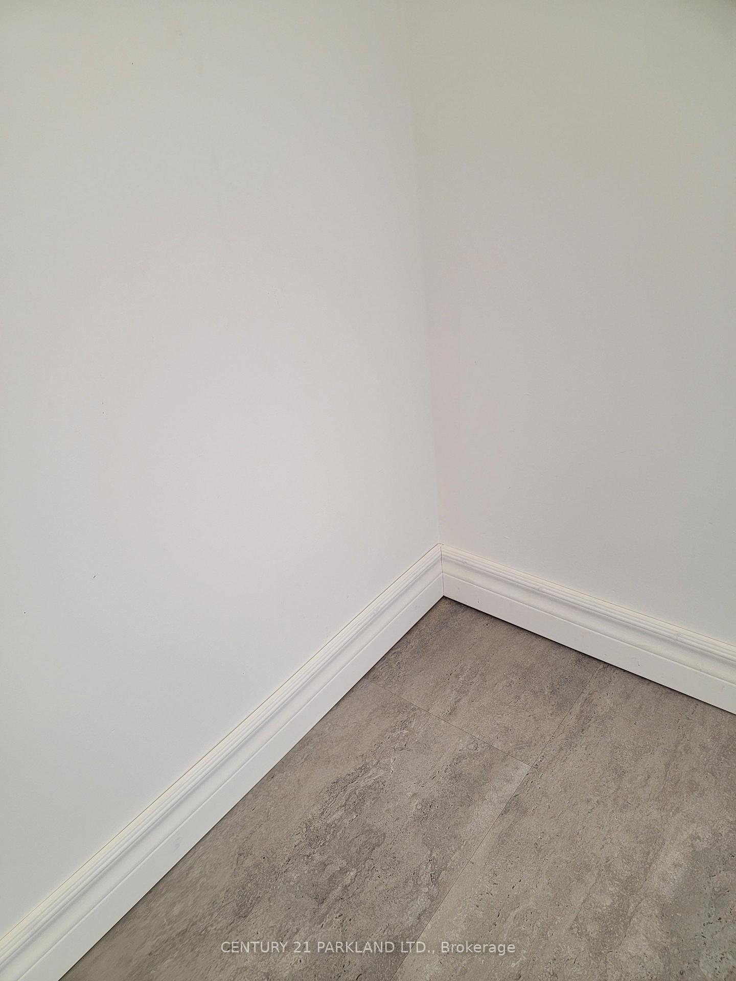 Photo 10 of Unit #215, 5 Massey Square, Toronto, Crescent Town — HOMEH