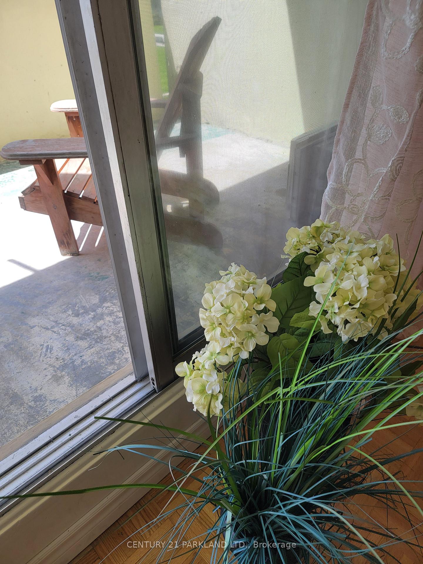 Photo 11 of Unit #215, 5 Massey Square, Toronto, Crescent Town — HOMEH