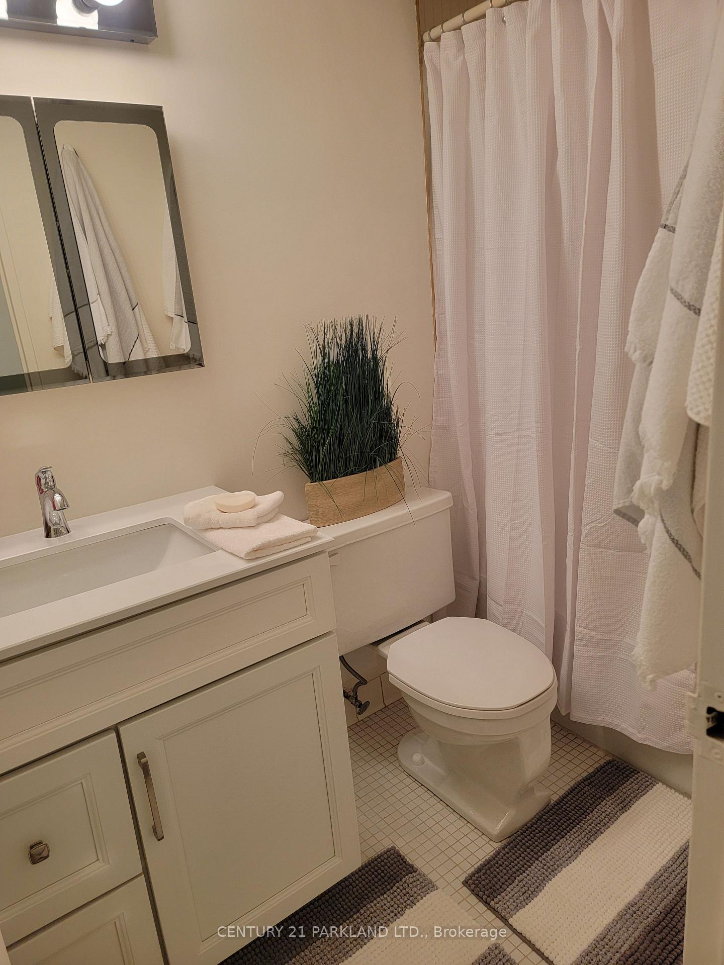 Photo 20 of Unit #215, 5 Massey Square, Toronto, Crescent Town — HOMEH