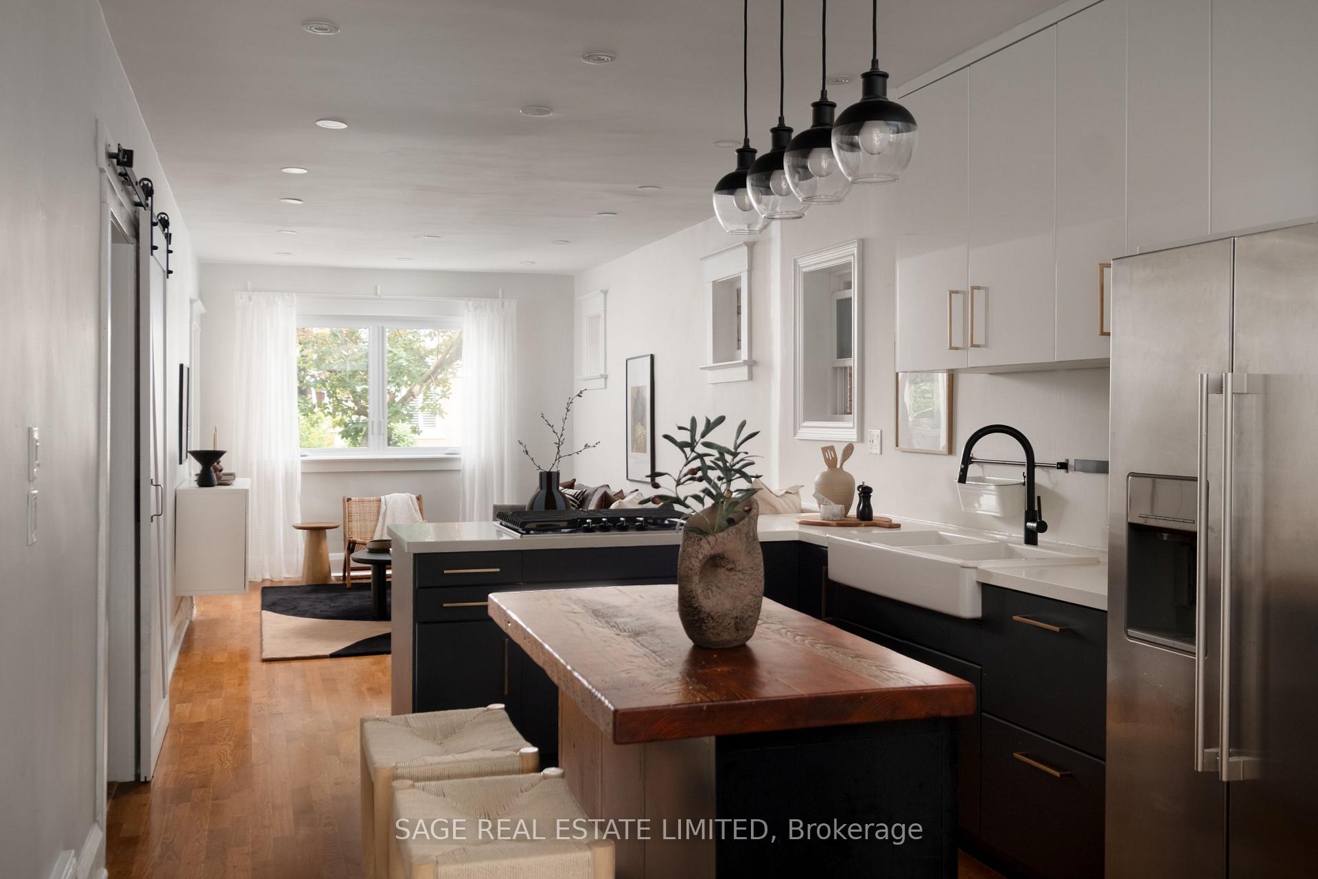 Photo 15 of 74 Barrington Avenue, Toronto, Woodbine-Lumsden — HOMEH