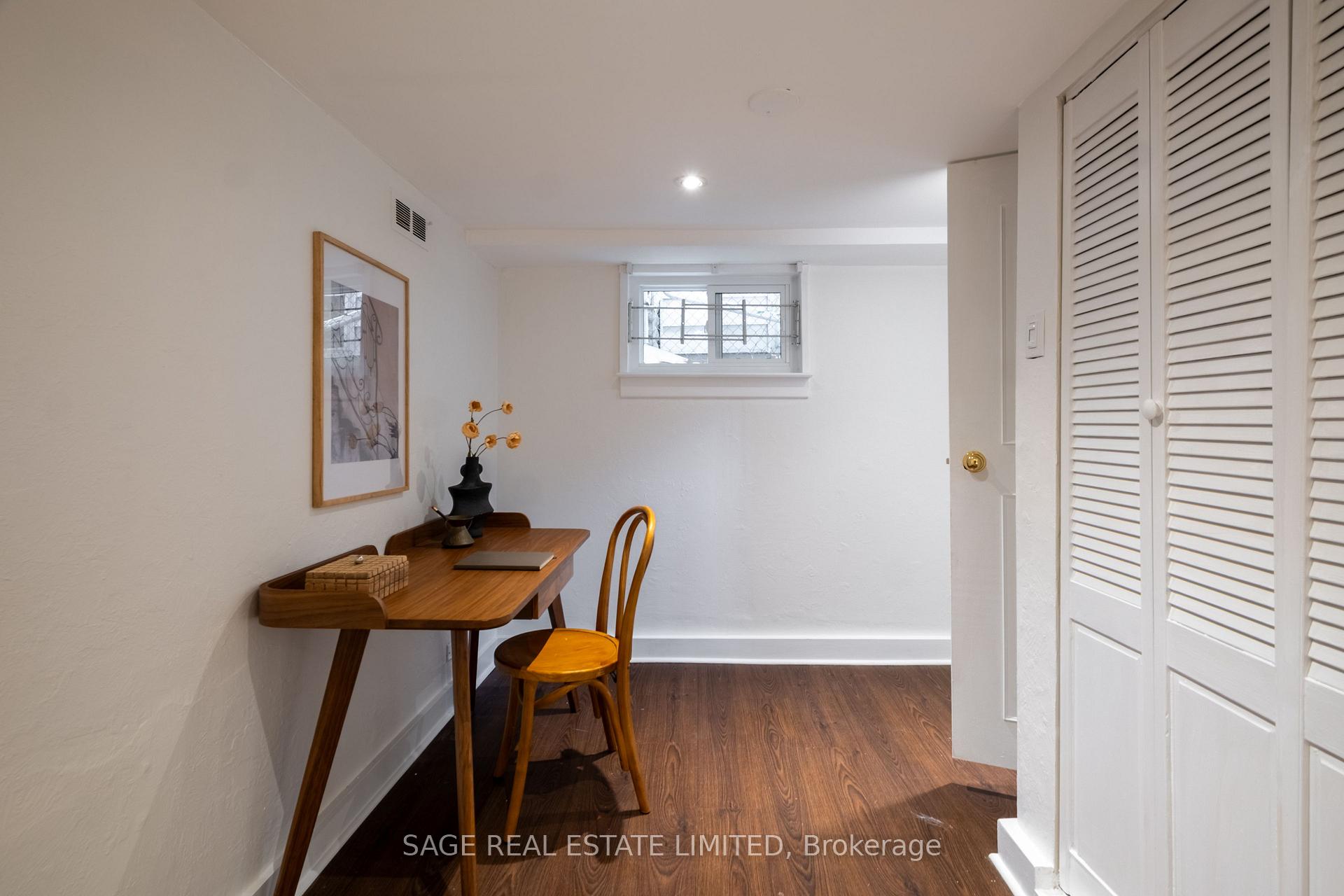Photo 35 of 74 Barrington Avenue, Toronto, Woodbine-Lumsden — HOMEH