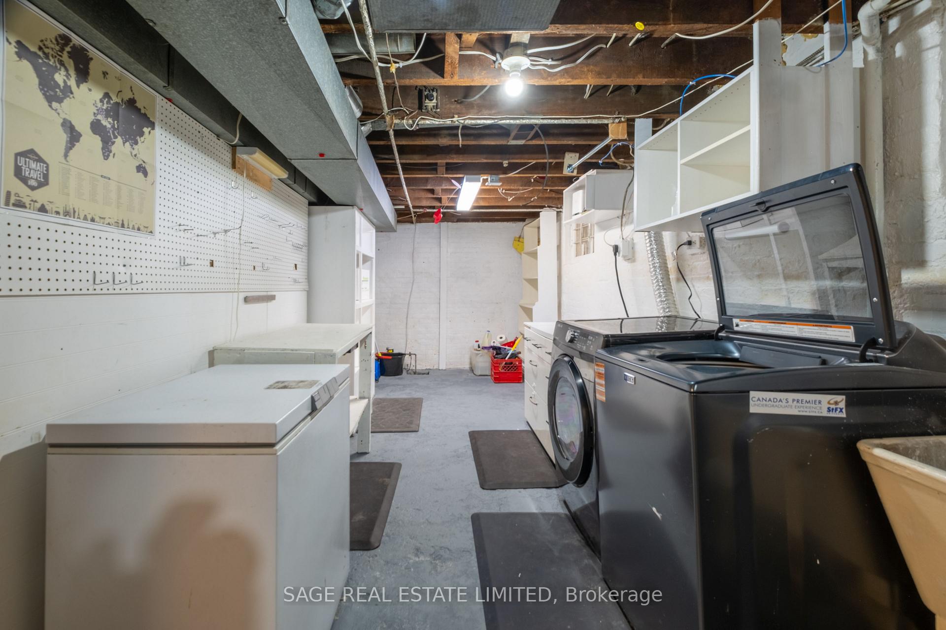Photo 41 of 74 Barrington Avenue, Toronto, Woodbine-Lumsden — HOMEH