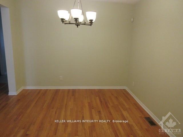 Photo 5 of 150 Blackdome Crescent, Ottawa, Kanata - Kanata Lakes/Heritage Hills — HOMEH