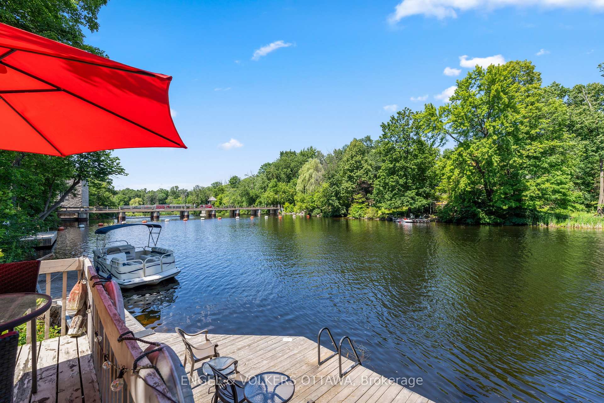 Photo 25 of 1119 Tighe Street, Ottawa, Manotick Village & Manotick Estates — HOMEH