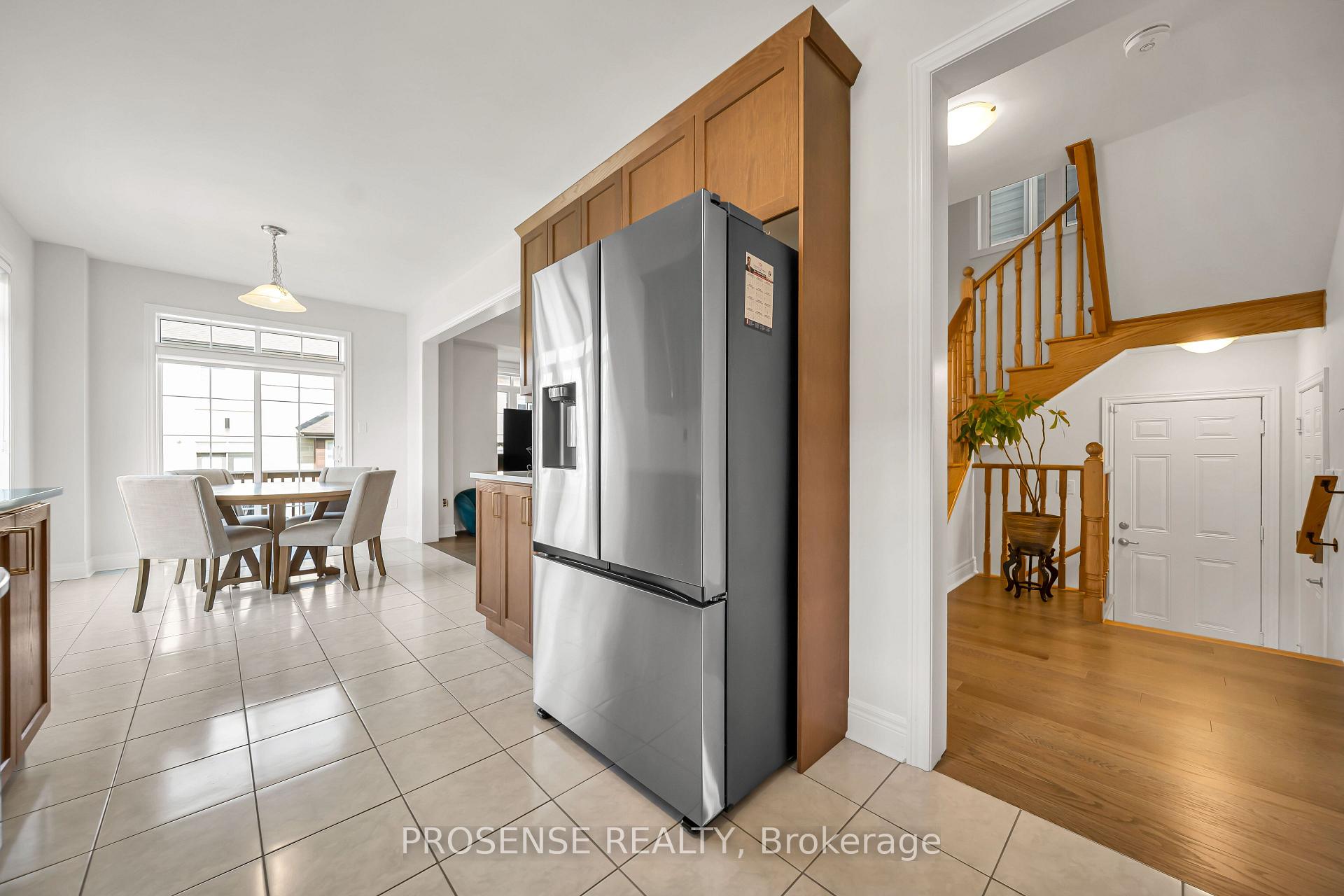 Photo 23 of 45 Keyworth Crescent, Brampton, Sandringham-Wellington North — HOMEH
