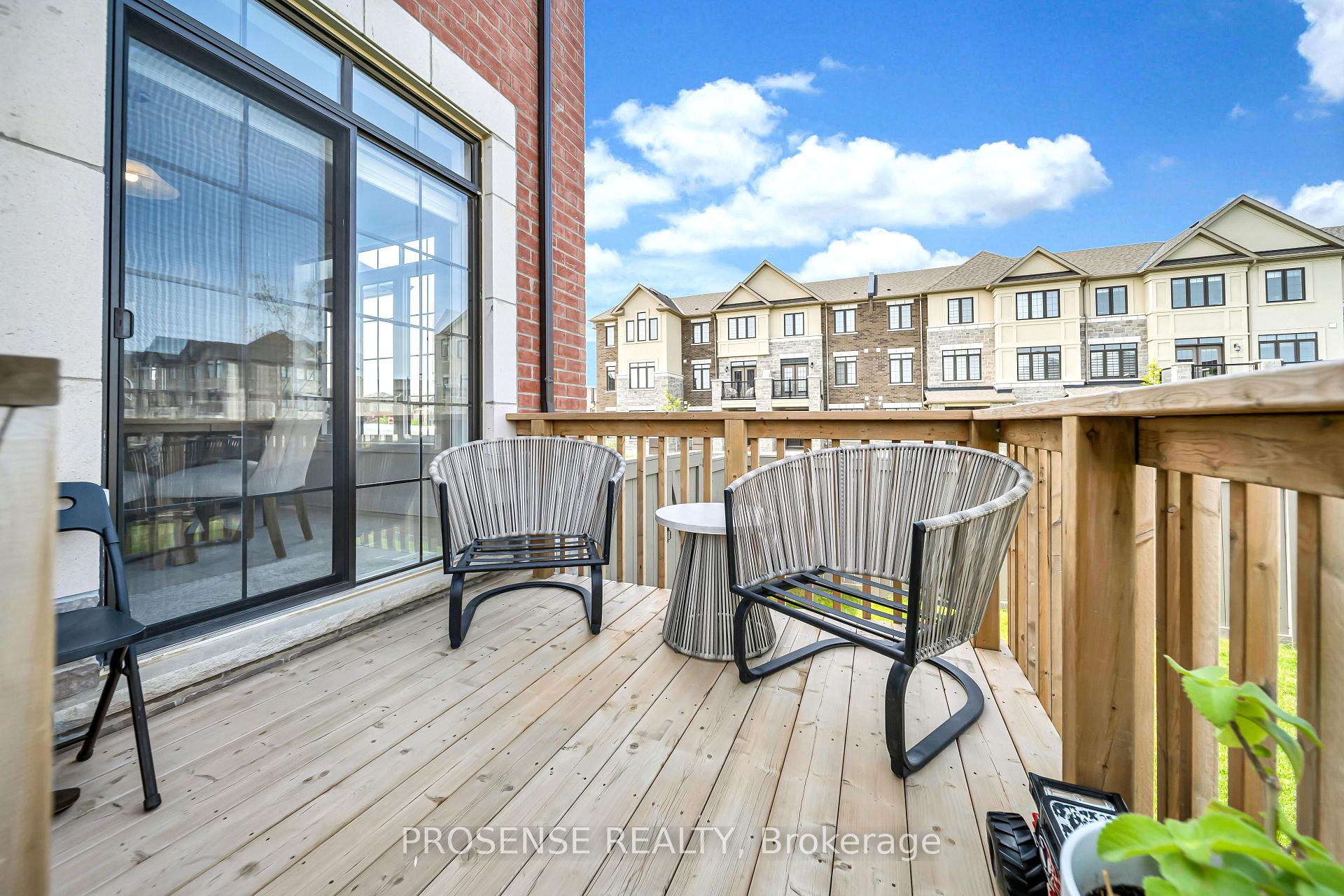 Photo 41 of 45 Keyworth Crescent, Brampton, Sandringham-Wellington North — HOMEH