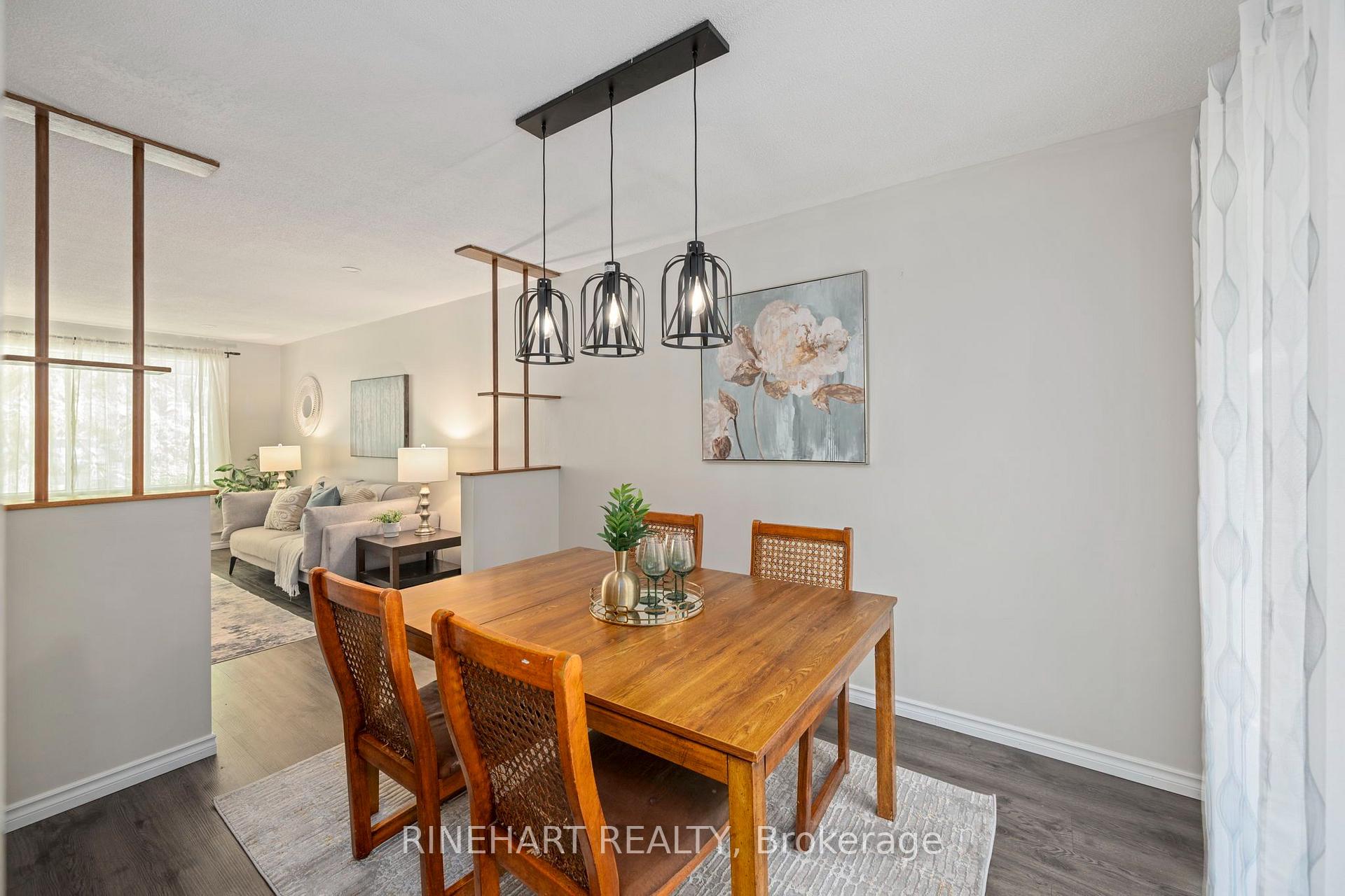 Photo 9 of 140 Paperbirch Crescent, London, North K — HOMEH