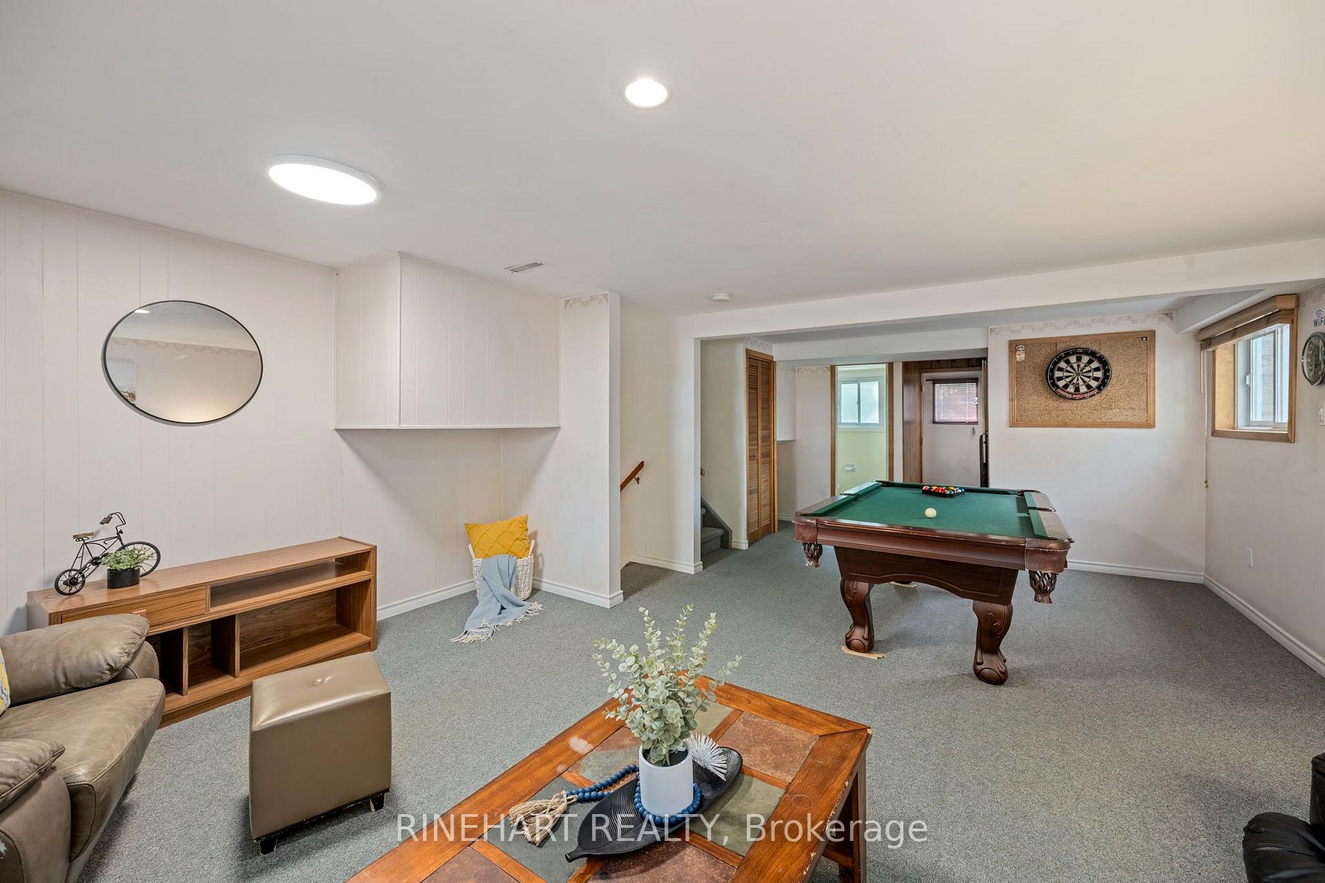 Photo 23 of 140 Paperbirch Crescent, London, North K — HOMEH