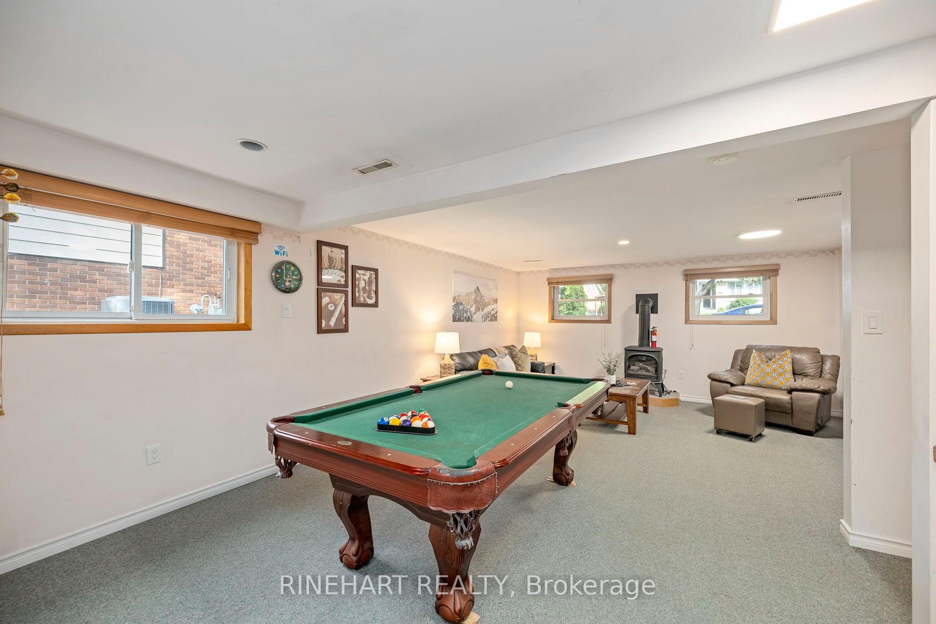 Photo 25 of 140 Paperbirch Crescent, London, North K — HOMEH
