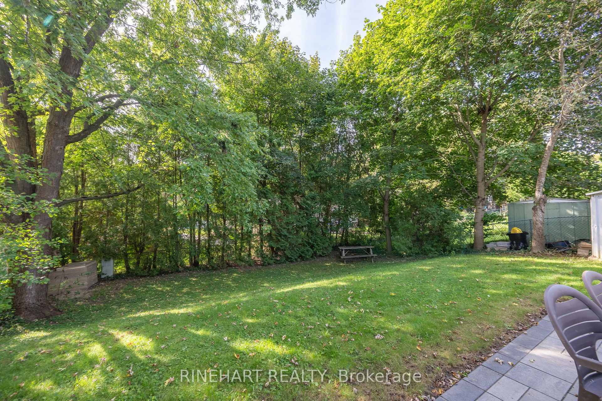 Photo 34 of 140 Paperbirch Crescent, London, North K — HOMEH