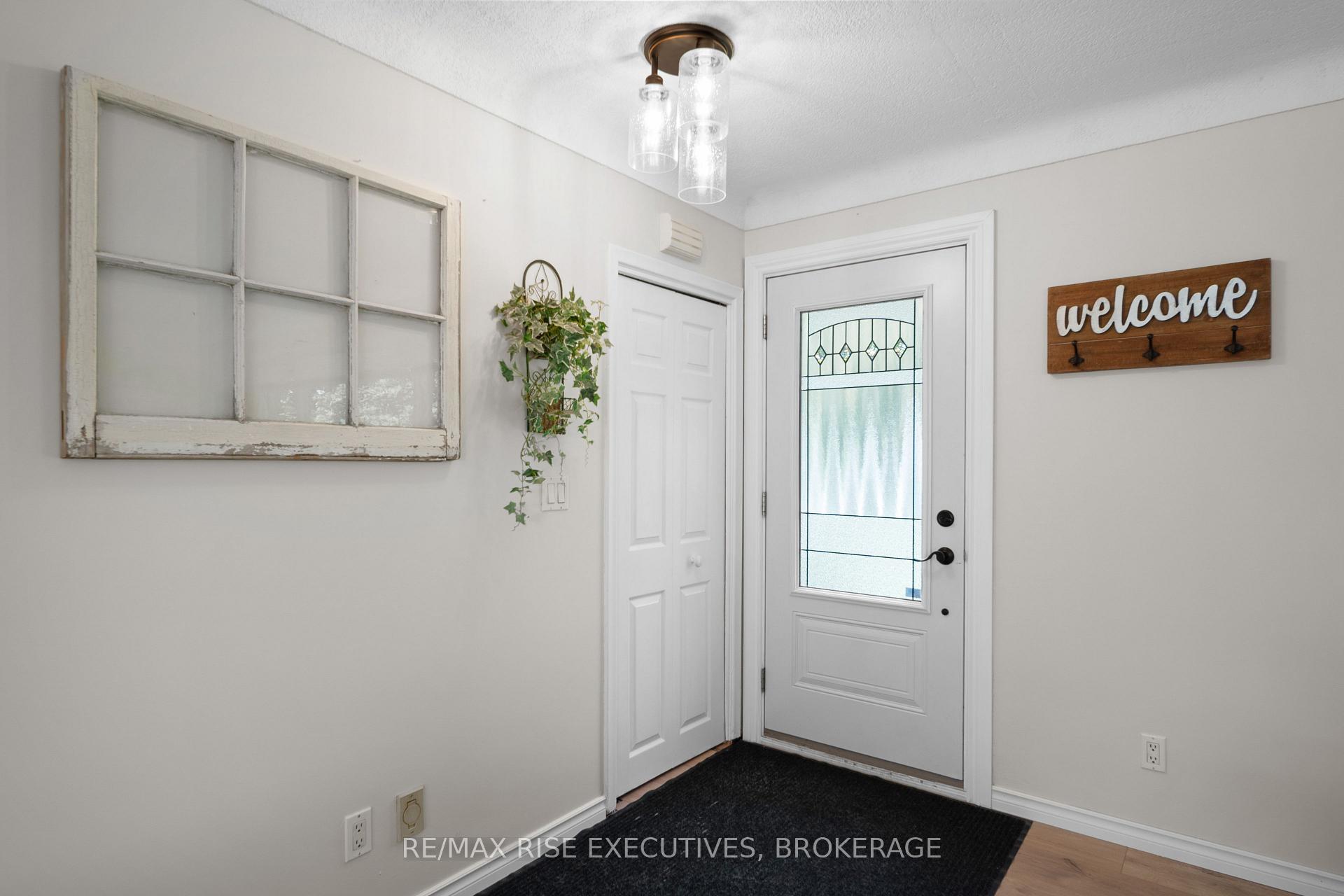 Photo 4 of 2547 Kepler Road, Kingston, City North of 401 — HOMEH