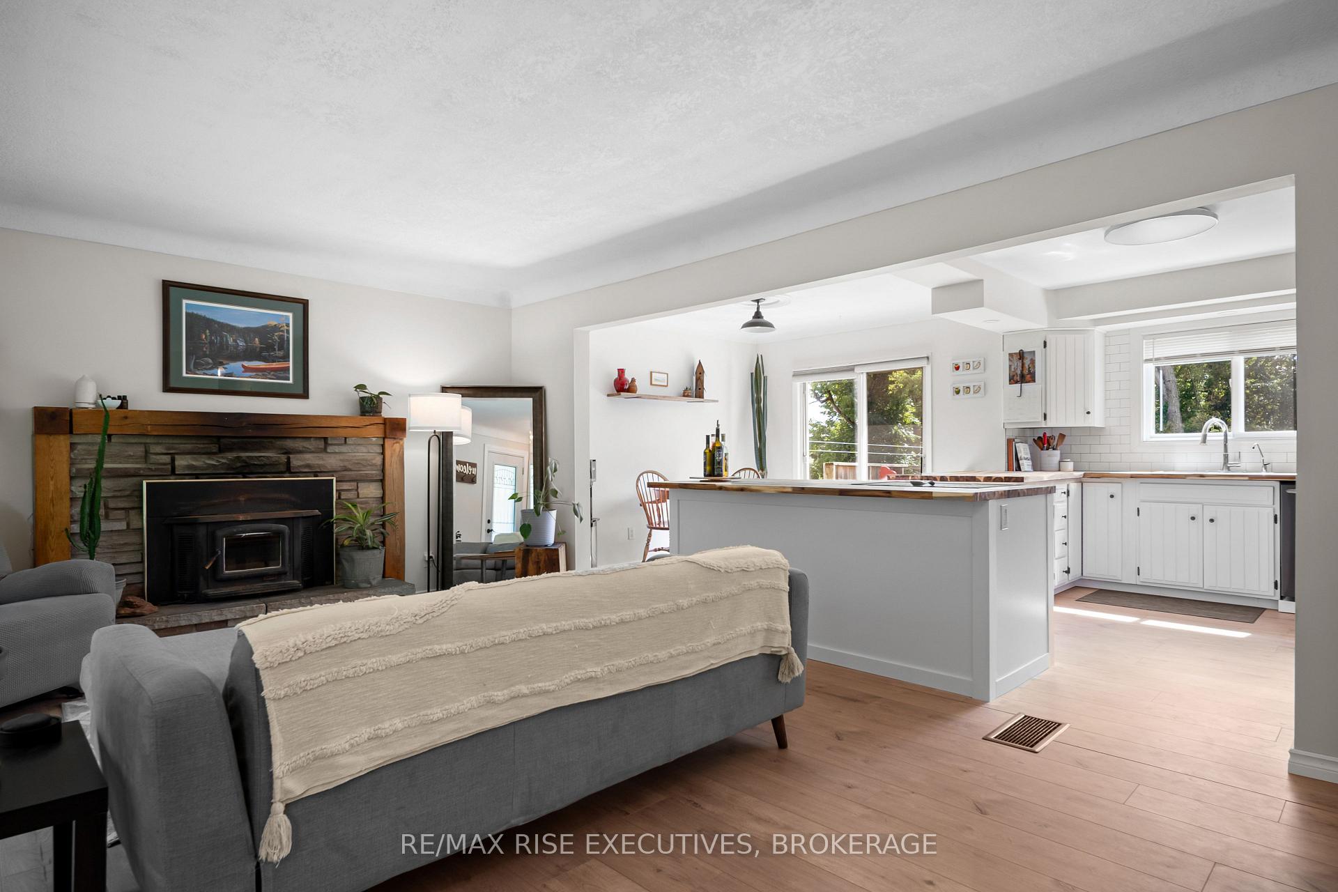 Photo 5 of 2547 Kepler Road, Kingston, City North of 401 — HOMEH