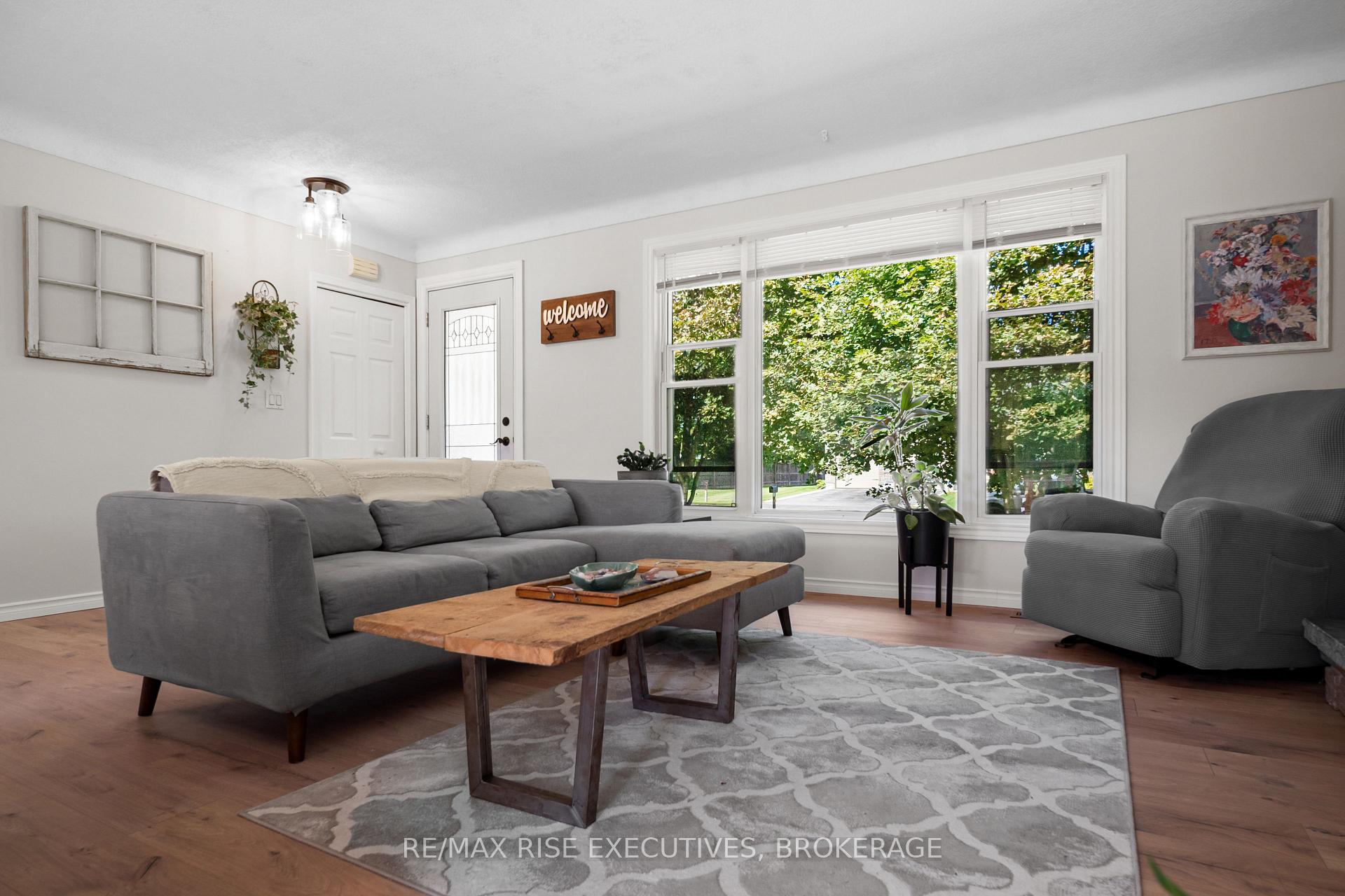 Photo 8 of 2547 Kepler Road, Kingston, City North of 401 — HOMEH