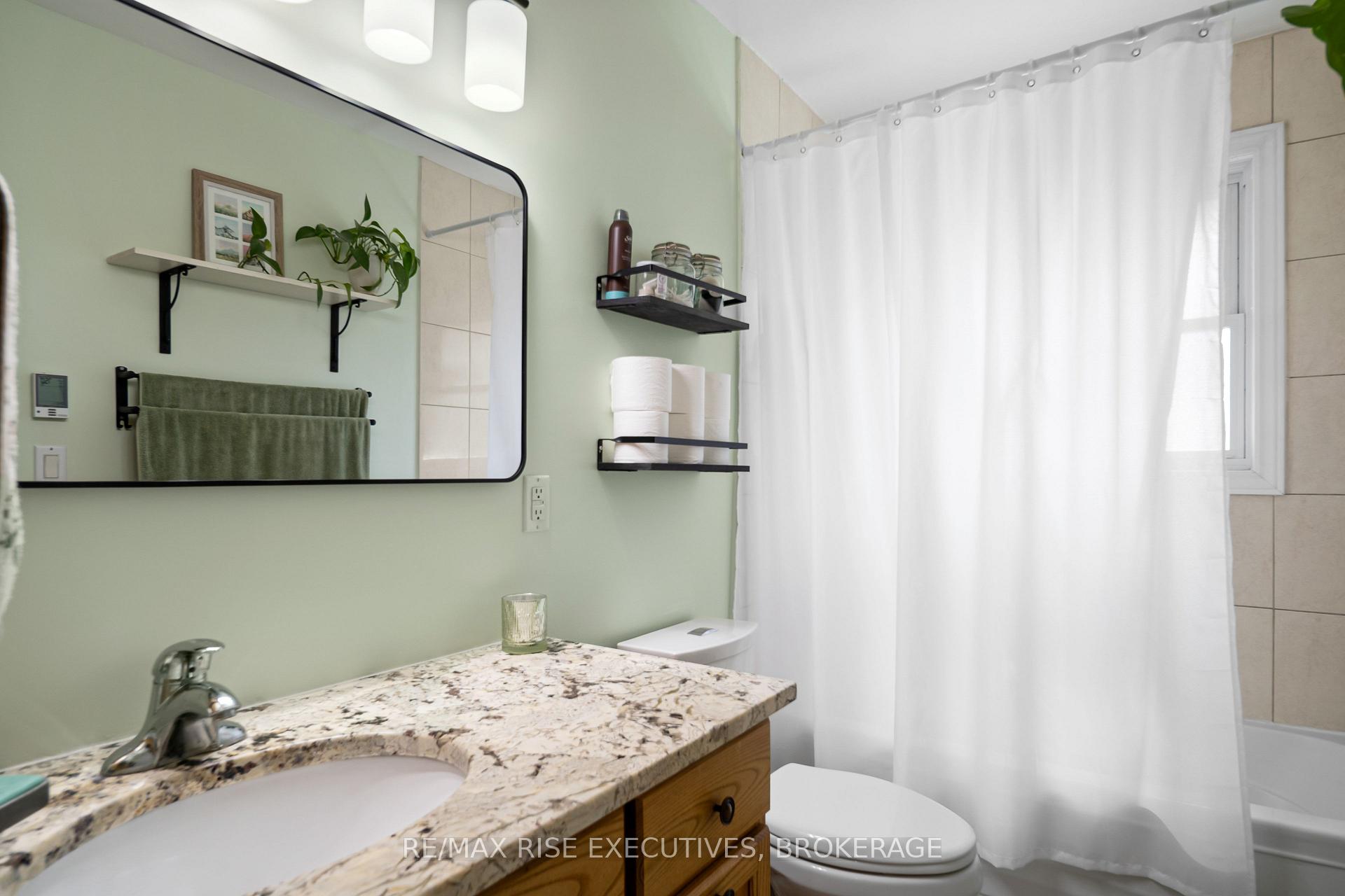 Photo 21 of 2547 Kepler Road, Kingston, City North of 401 — HOMEH
